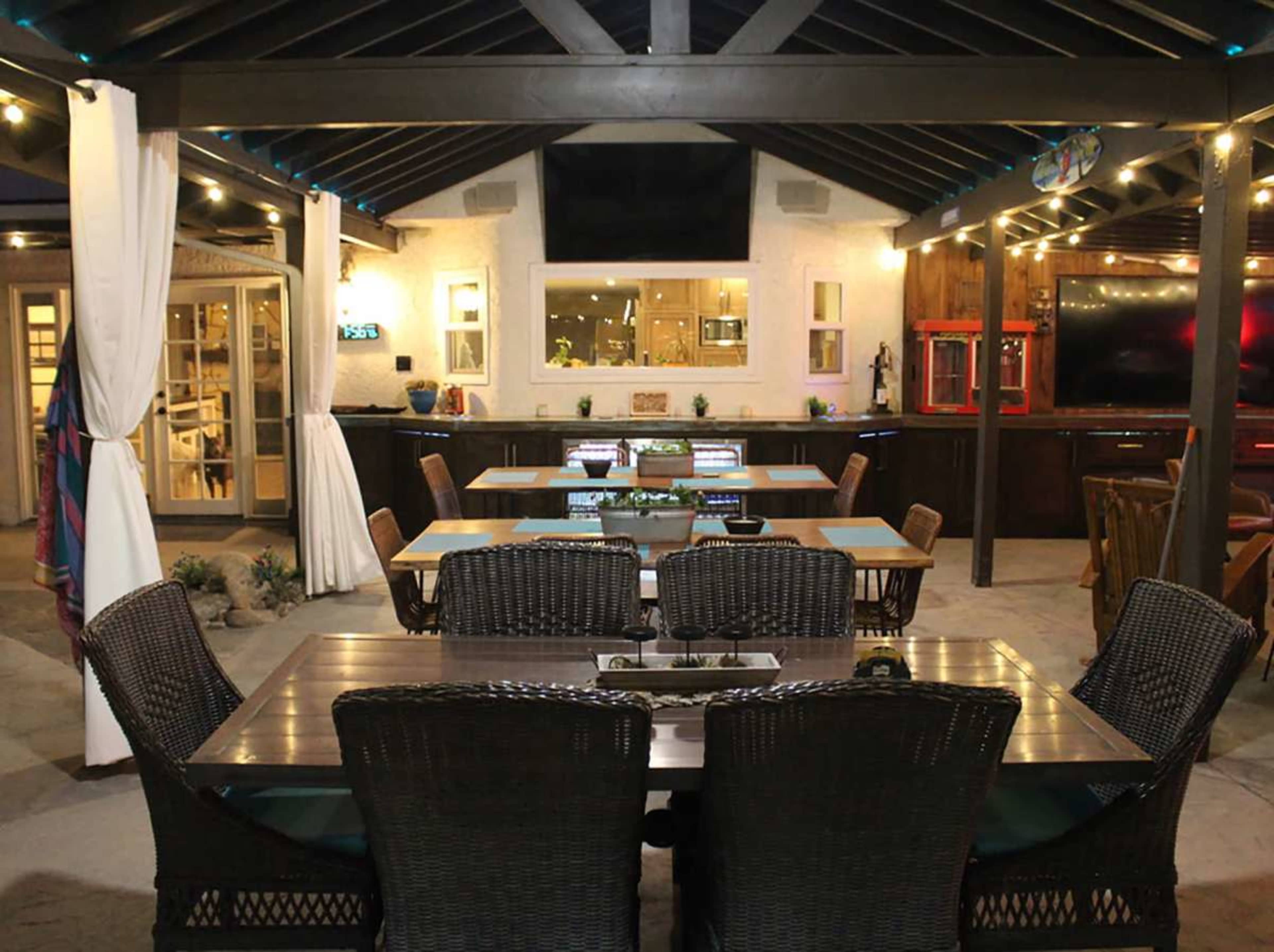 Large House on Big Lot in Quiet Valley Image in Hasley Canyon, Hasley Canyon, Castaic, CA