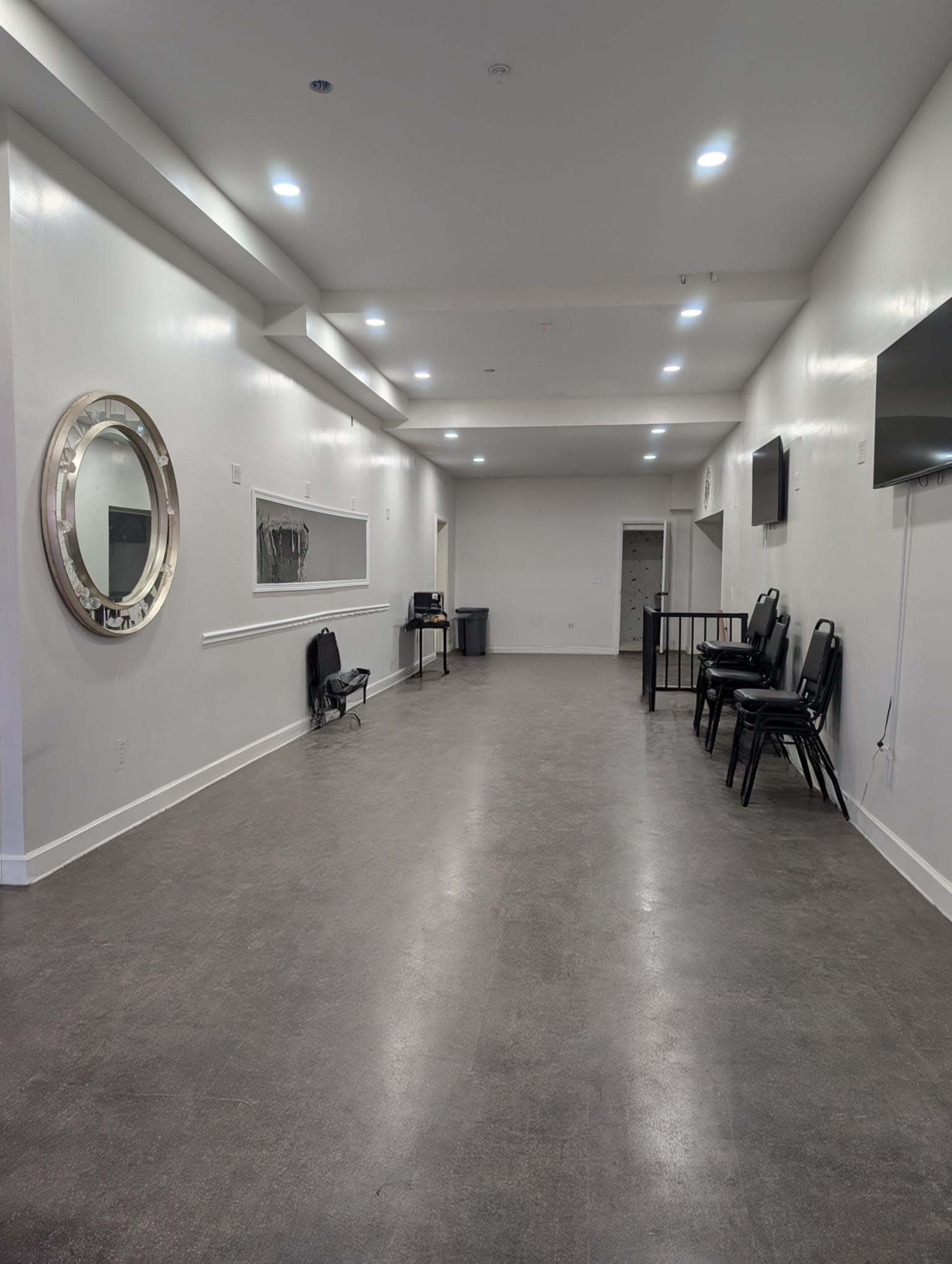 Urban Philadelphia Gem: Dual Level Layout Image in North Philadelphia, Philadelphia, PA