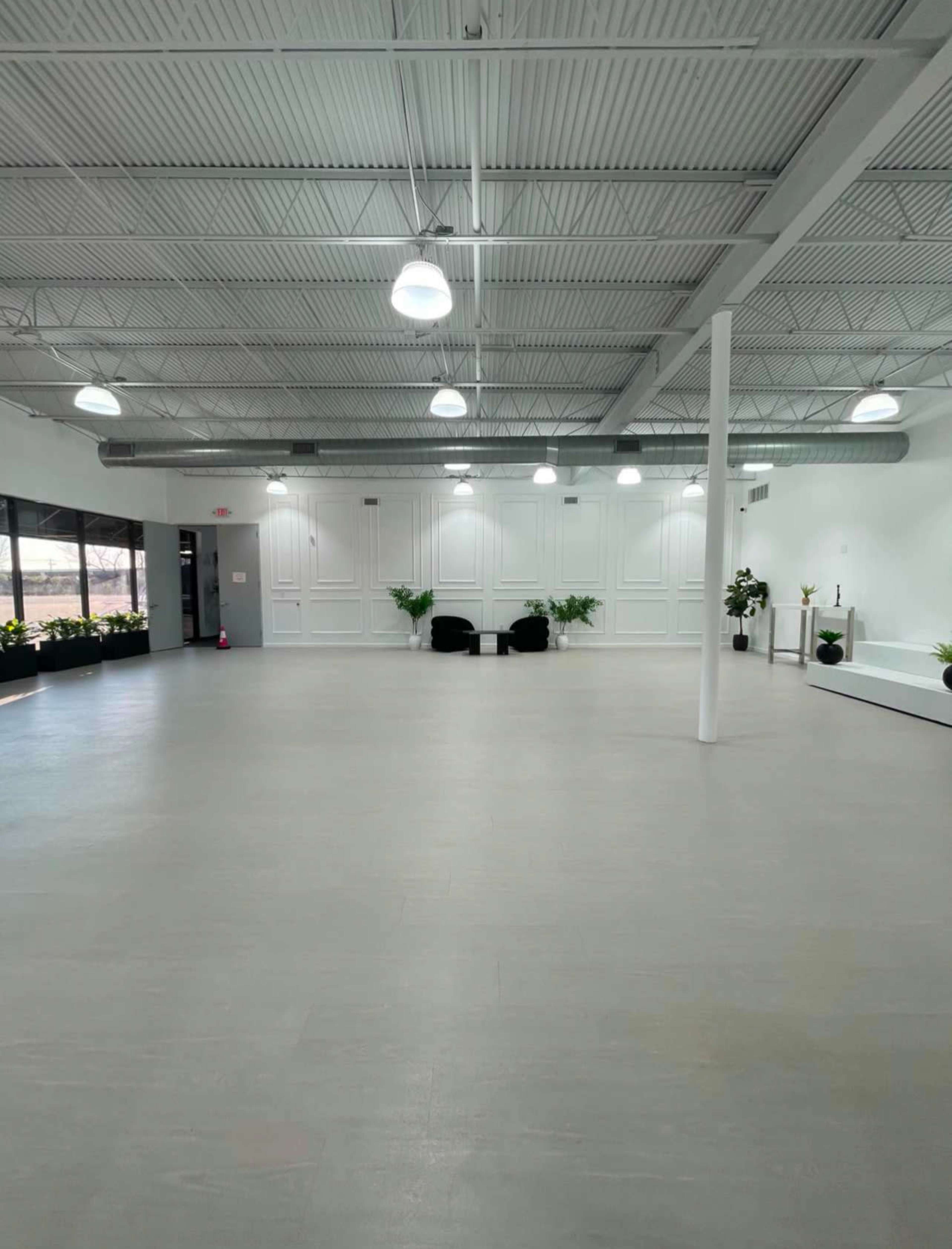 The Ultimate Event Space Image in Lazybrook / Timbergrove, Houston, TX