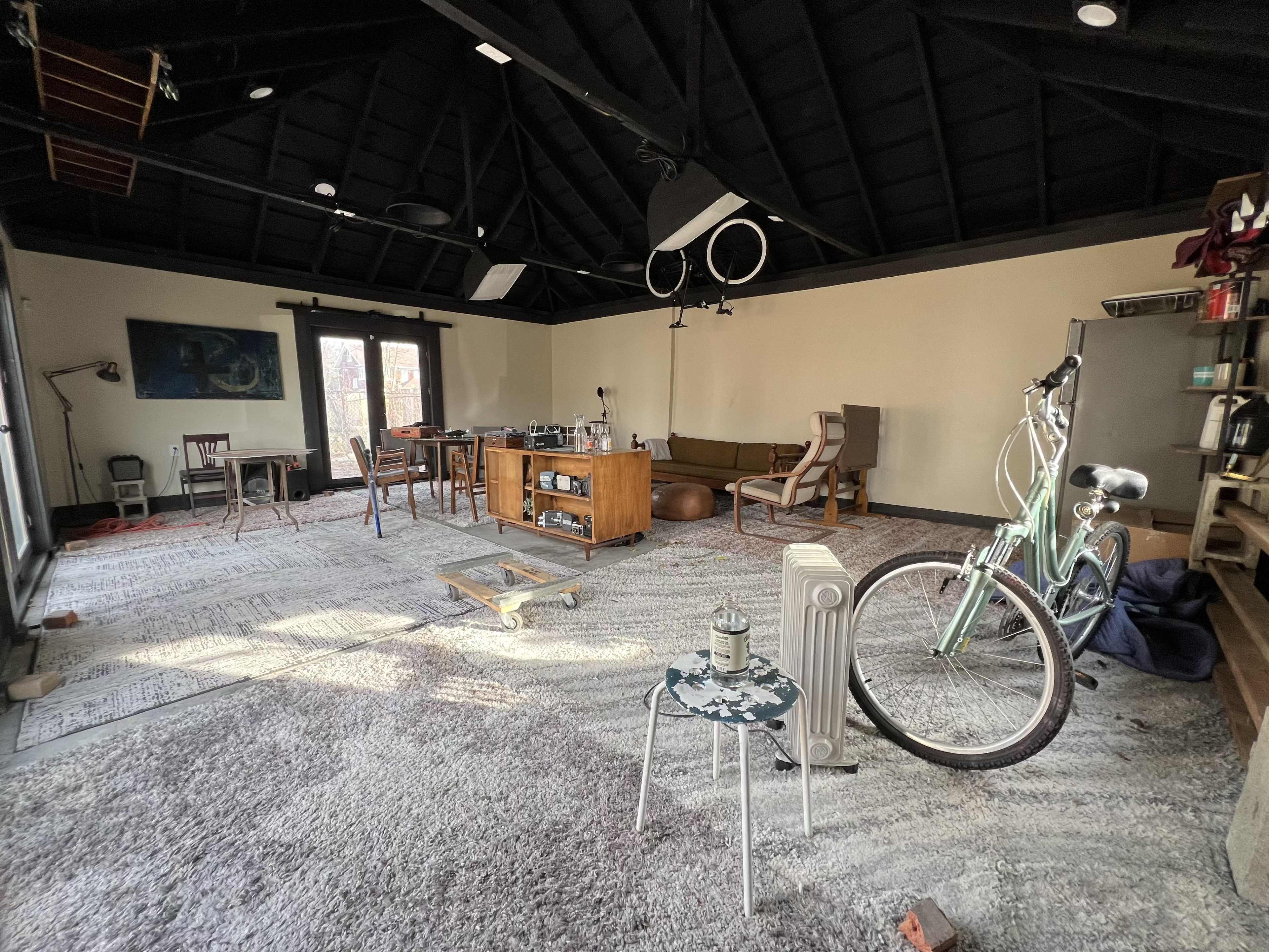 Indoor/Outdoor Garden and Loft Space With Sundeck in Historic Neighborhood Image in North Lasalle, Detroit, MI