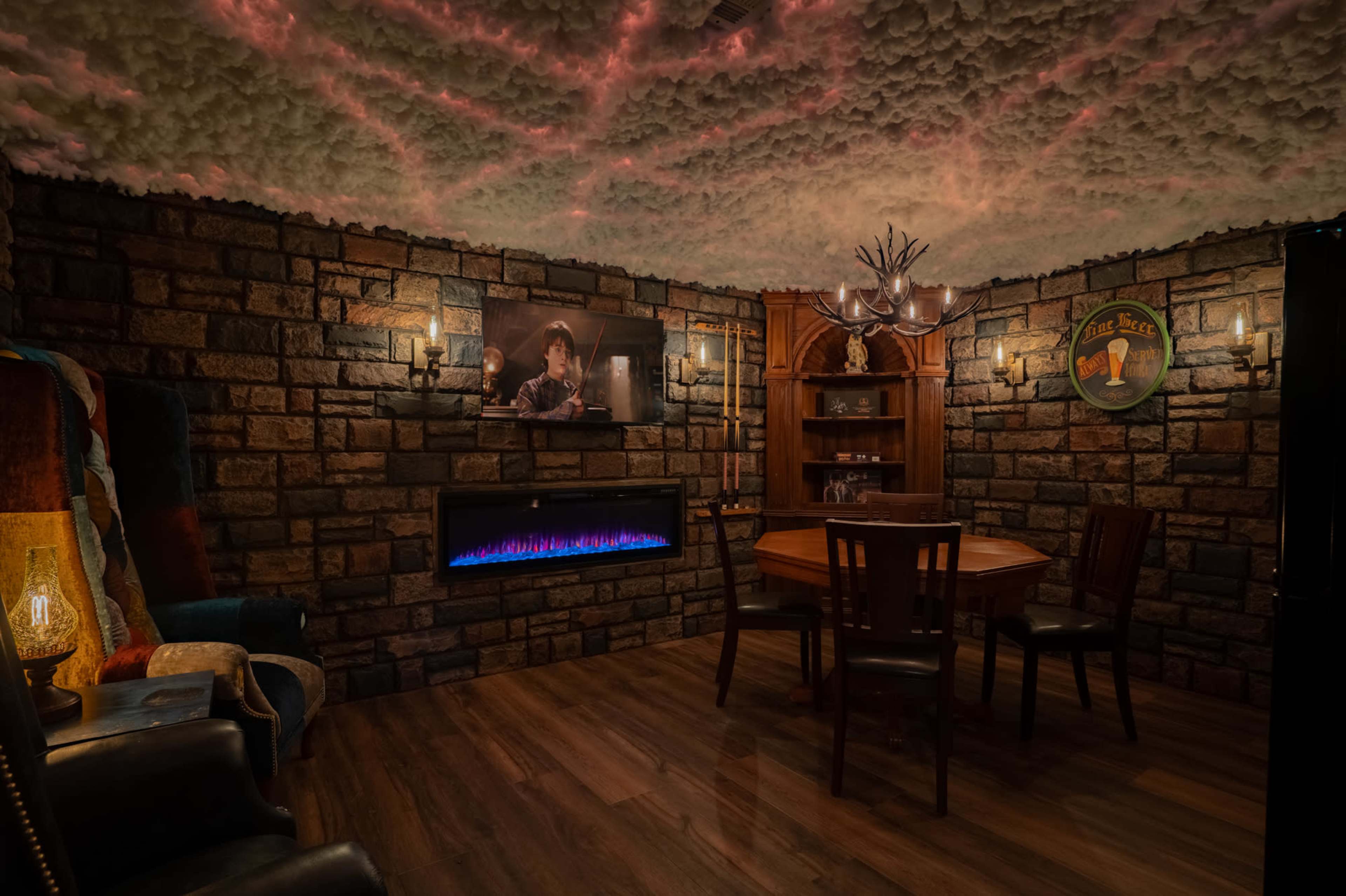 Wizard Cabin In The Mountains With Speakeasy Image in , Mineral Bluff, GA