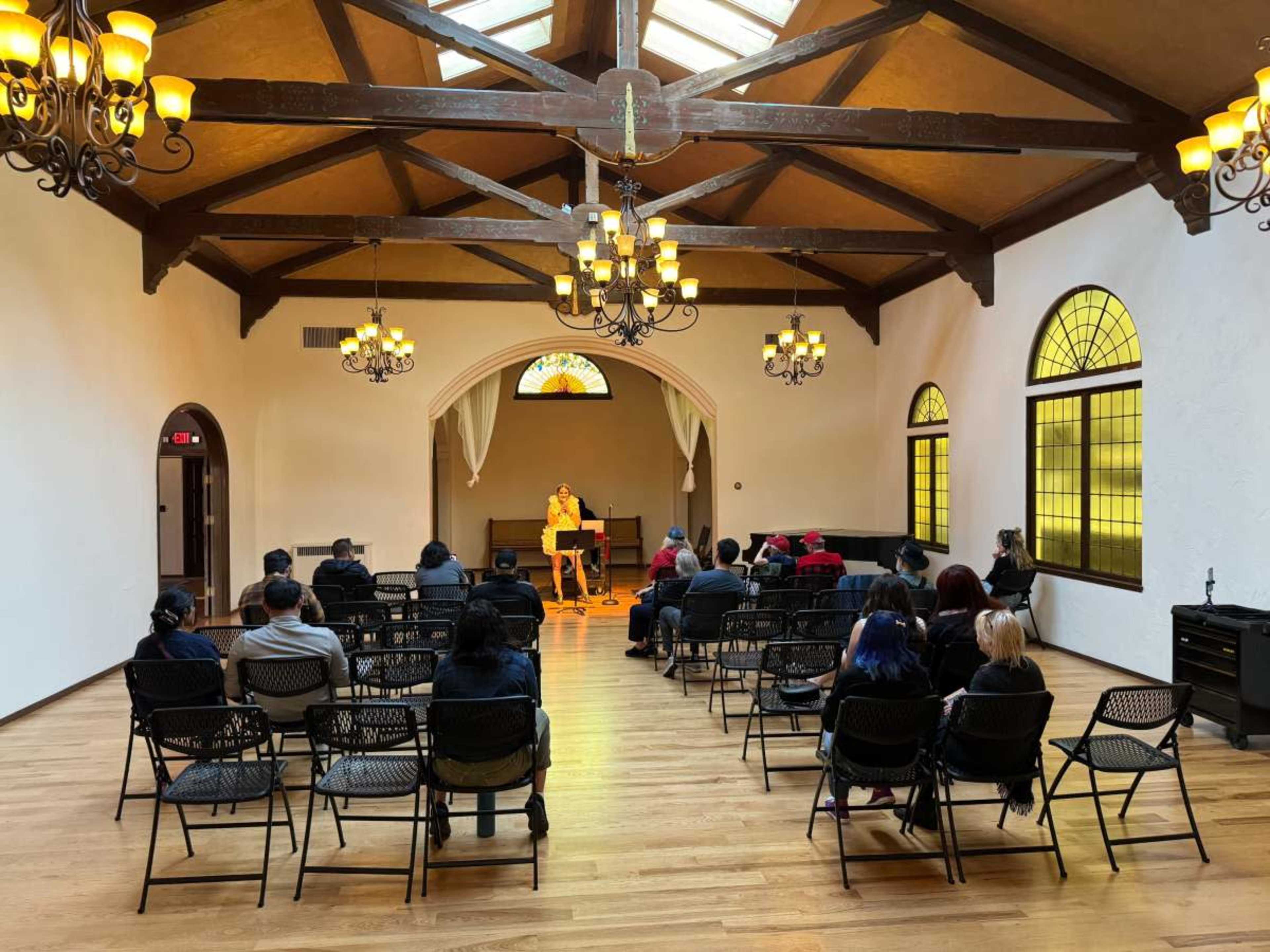 The Oak Grove Image in Mosswood, Oakland, CA