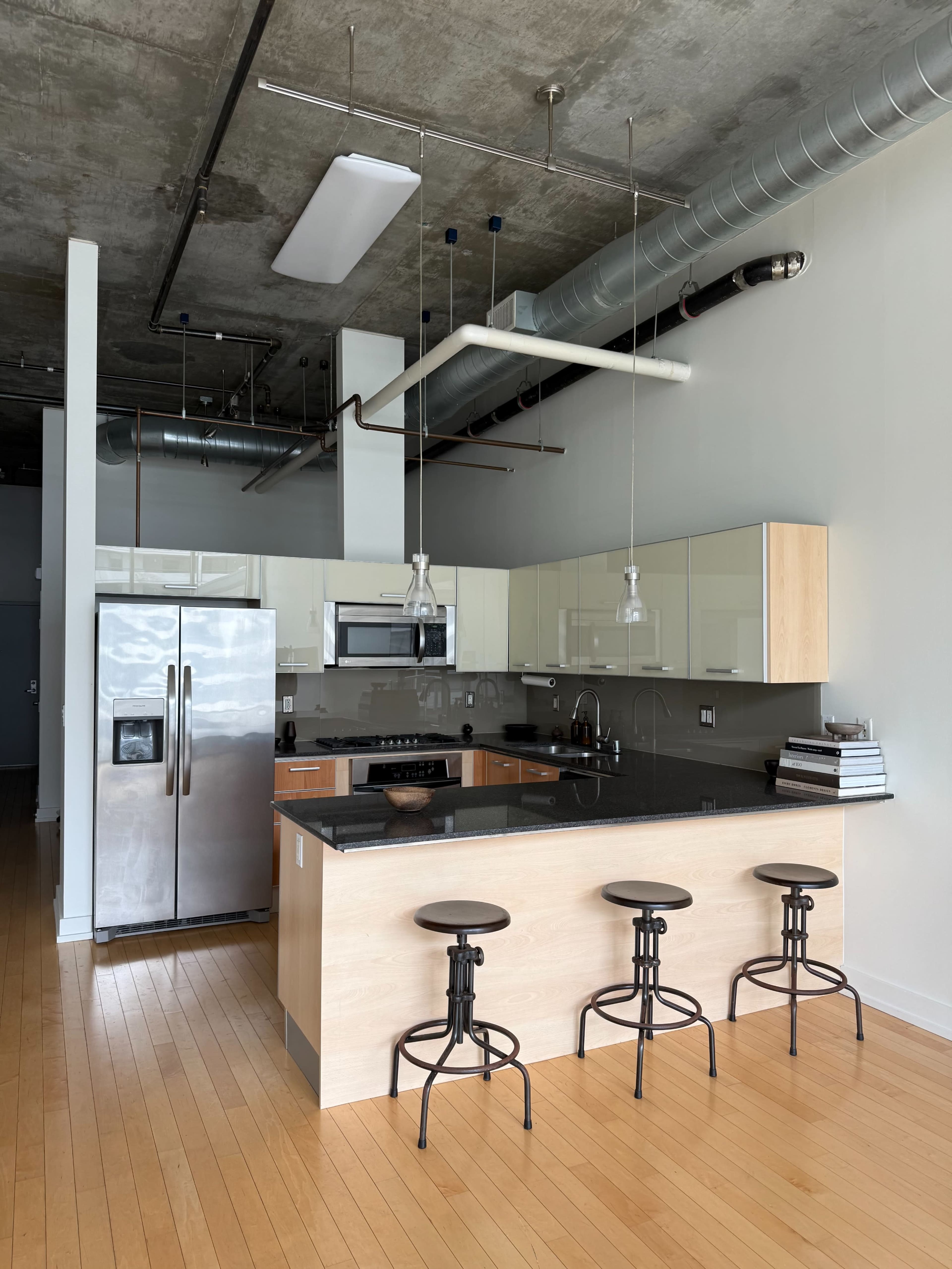 JA studio & gallery | Minimalist DTLA Loft with Natural Light ...