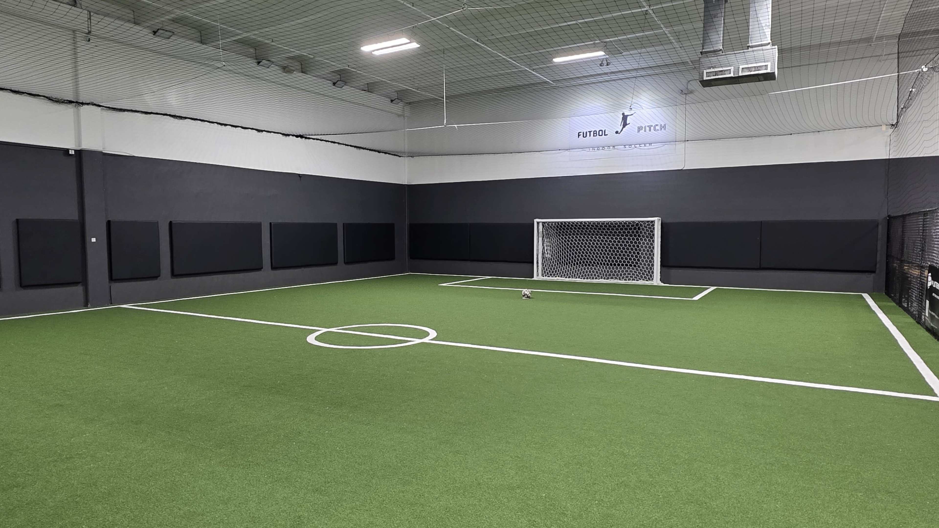 Unique indoor turf studio with modern vibes Image in Plantation, Plantation, FL