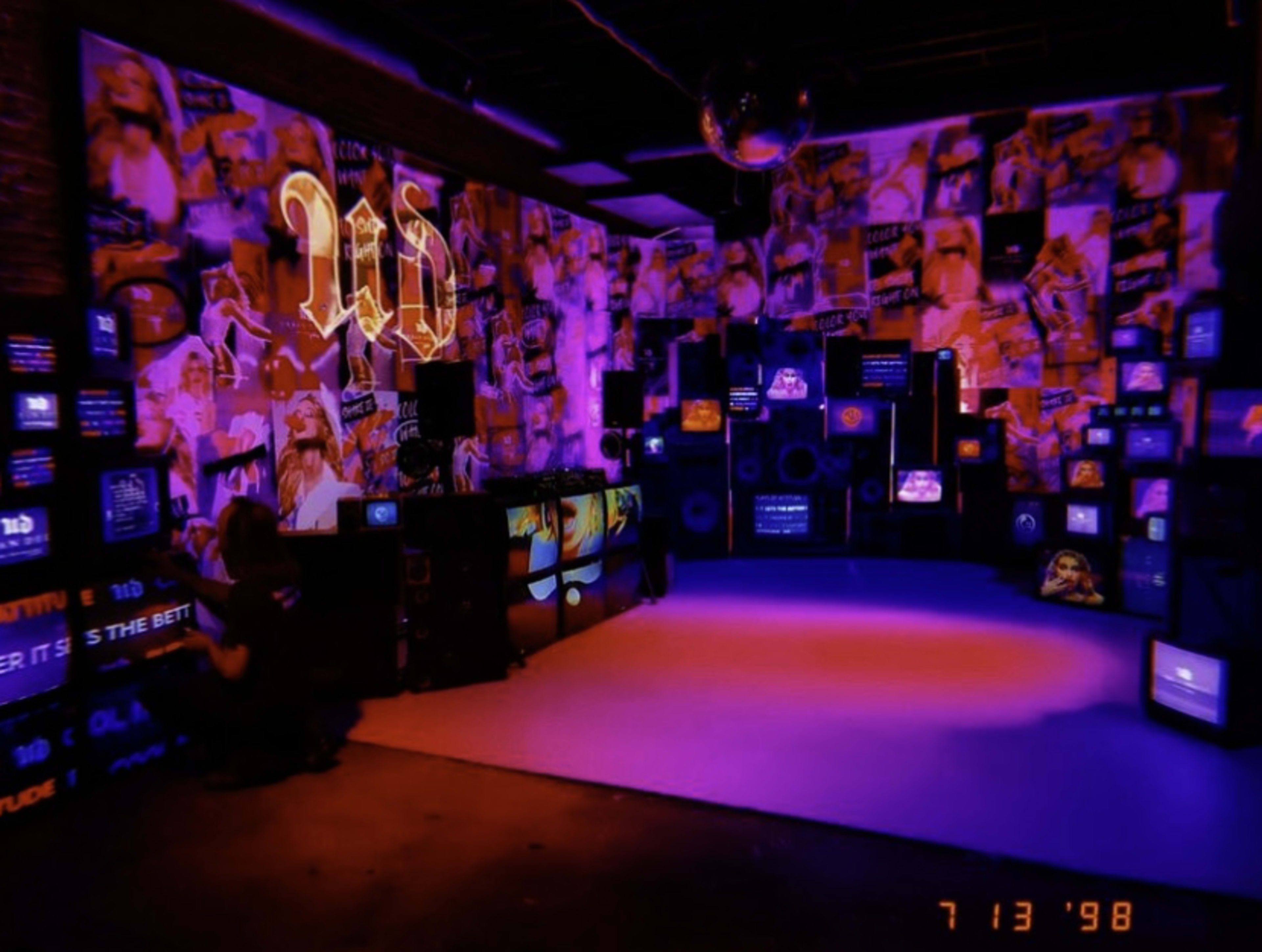 GROUND LEVEL STUDIOS/ 4500 SQFT / PRIVATE ALLEY Image in Central LA, Los Angeles, CA