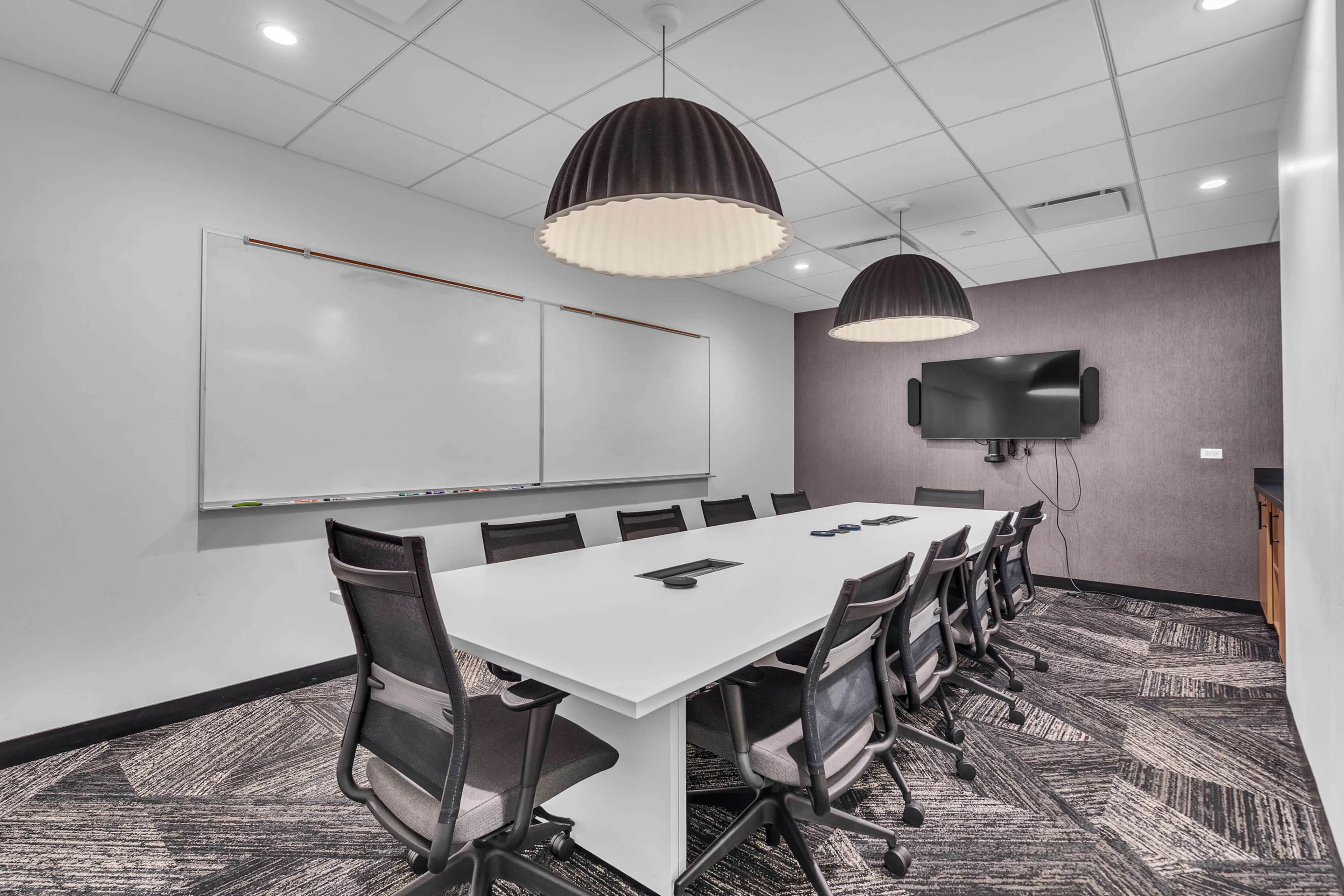 Innovation X Meeting Room Image in Elk Grove Township, Rolling Meadows, IL