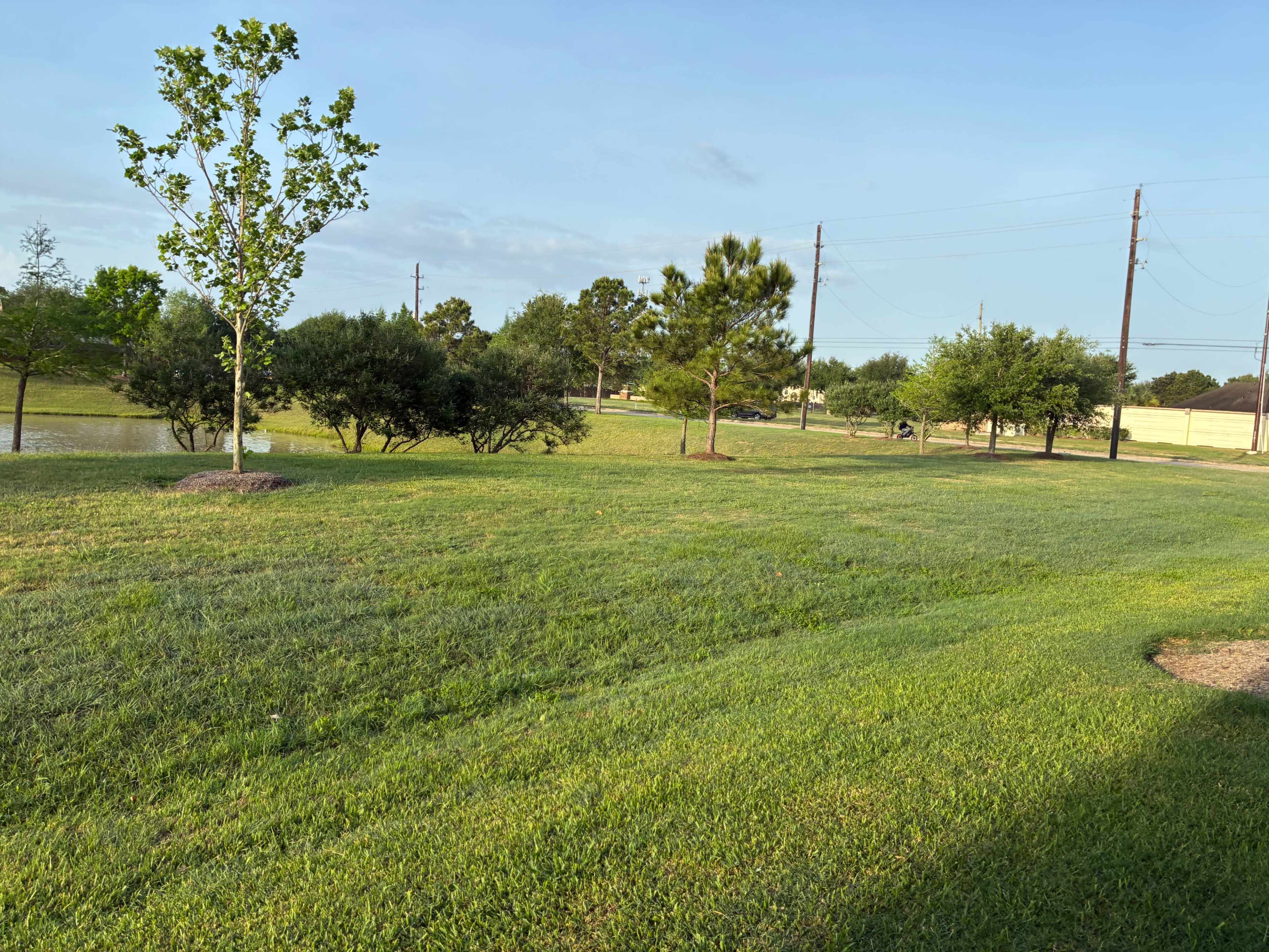 Waterfront Outdoor Wellness Studio with Lounge & Parking Image in Pearland, Pearland, TX