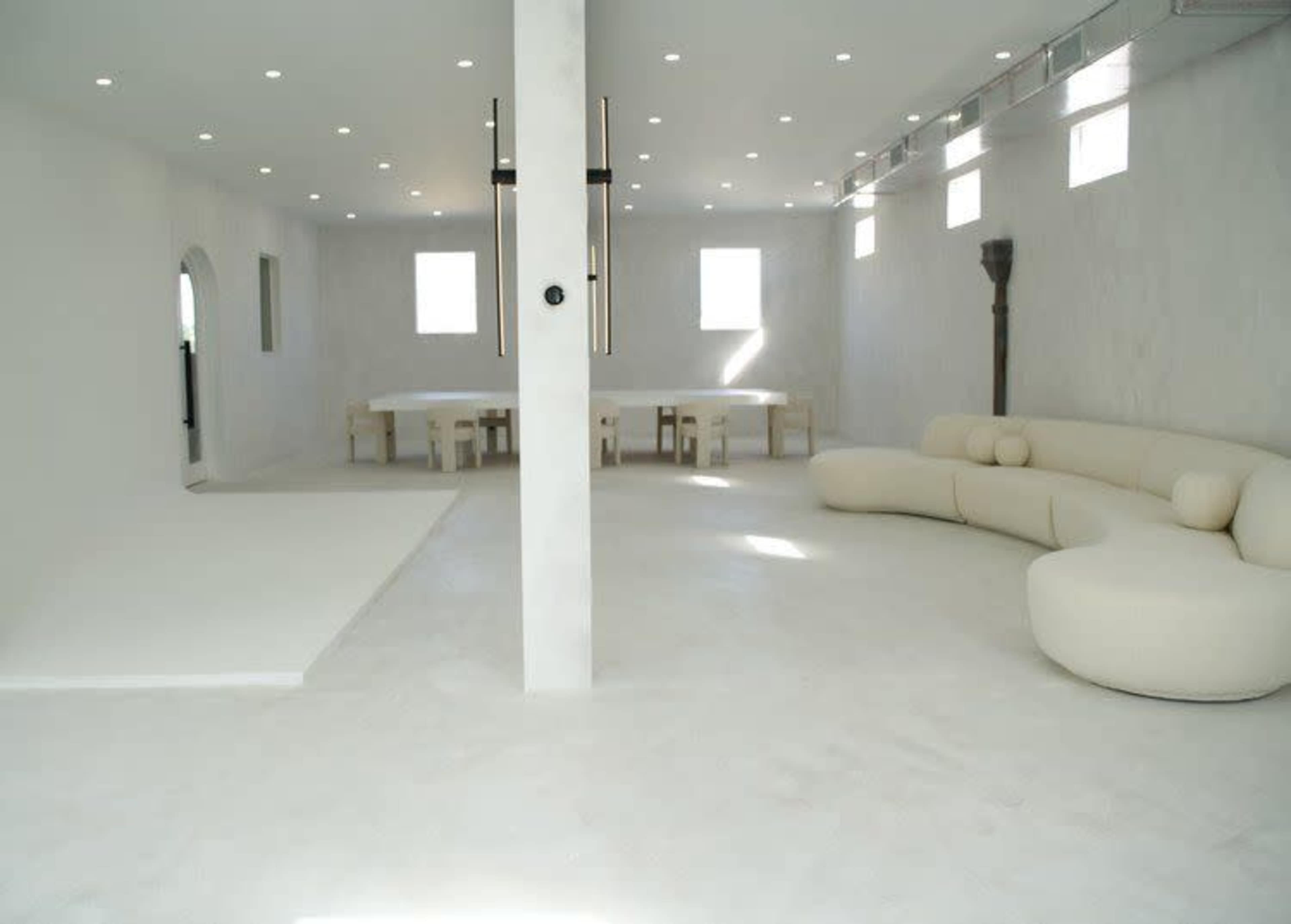 AESTHETIC, MODERN, VERSATILE, CUSTOM BUILT, SOPHISTICATED - VENUE SPACE IN DANIA BEACH Image in Dania Beach, Dania Beach, FL