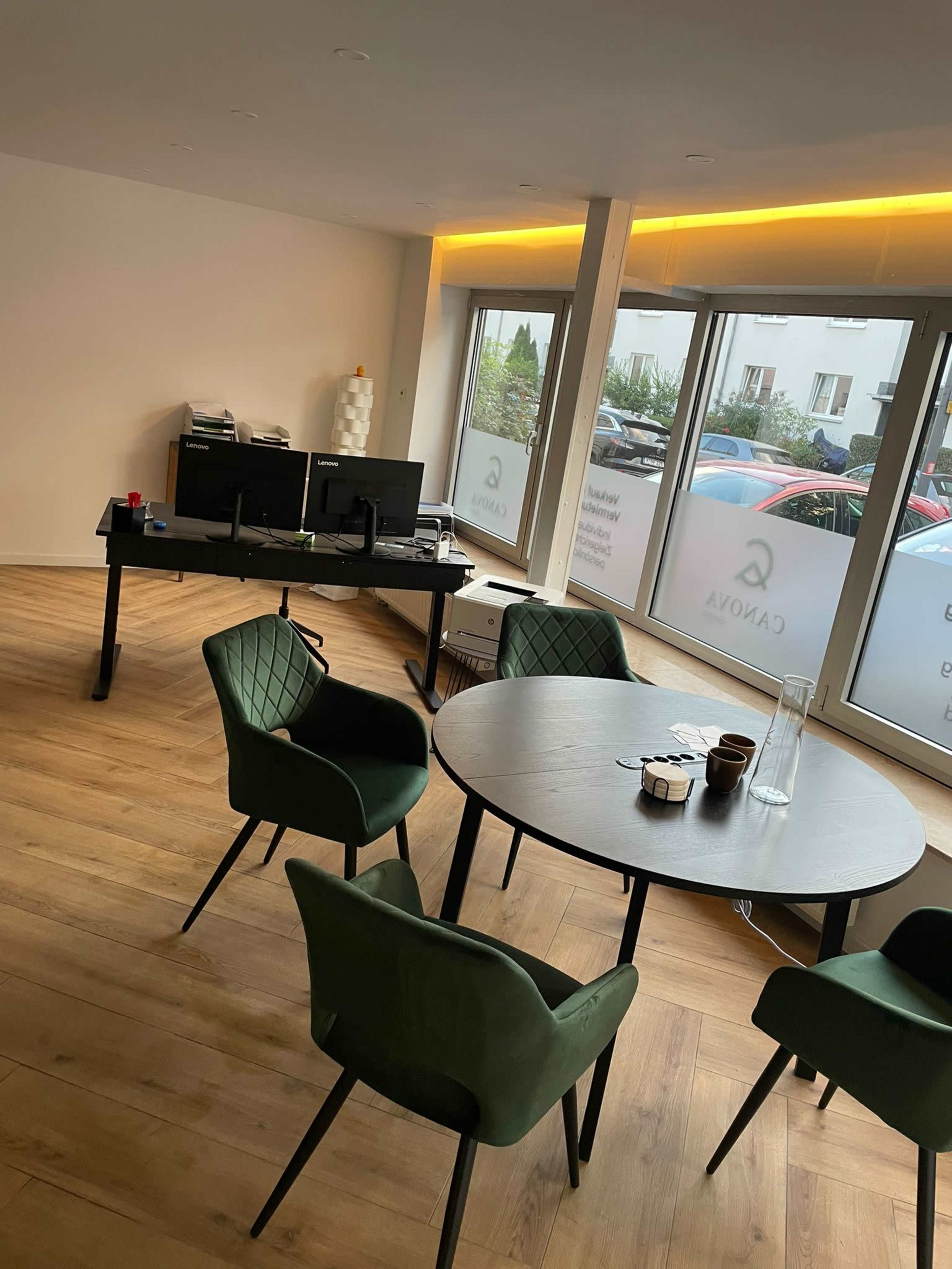 Tagesbüro für Hausverwaltungen, Coachings, Seminare – flexibel & professionell Image in Zollstock, Köln