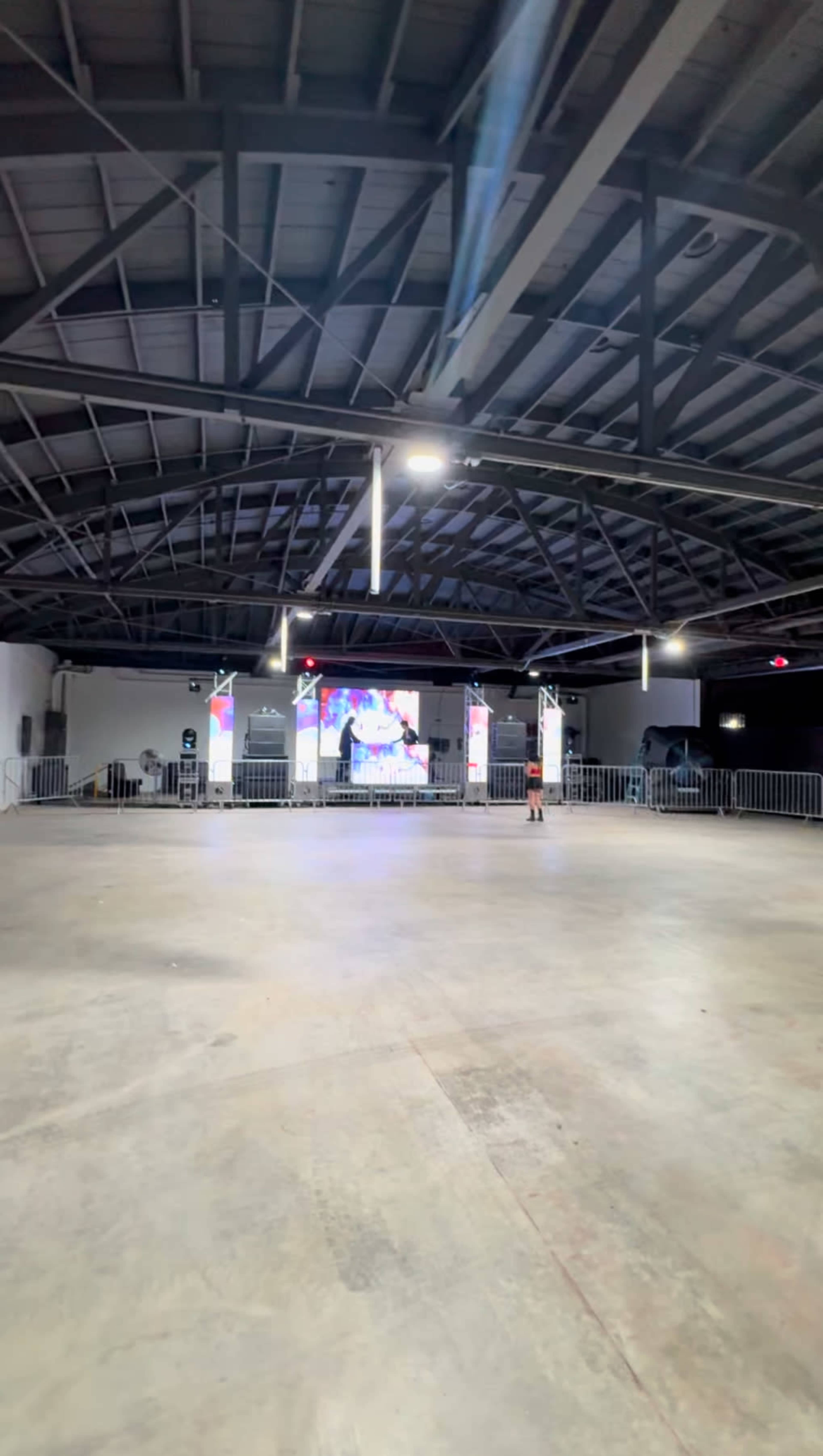 Chic 10,000 sqft Industrial Warehouse Image in Boyle Heights, Los Angeles, CA