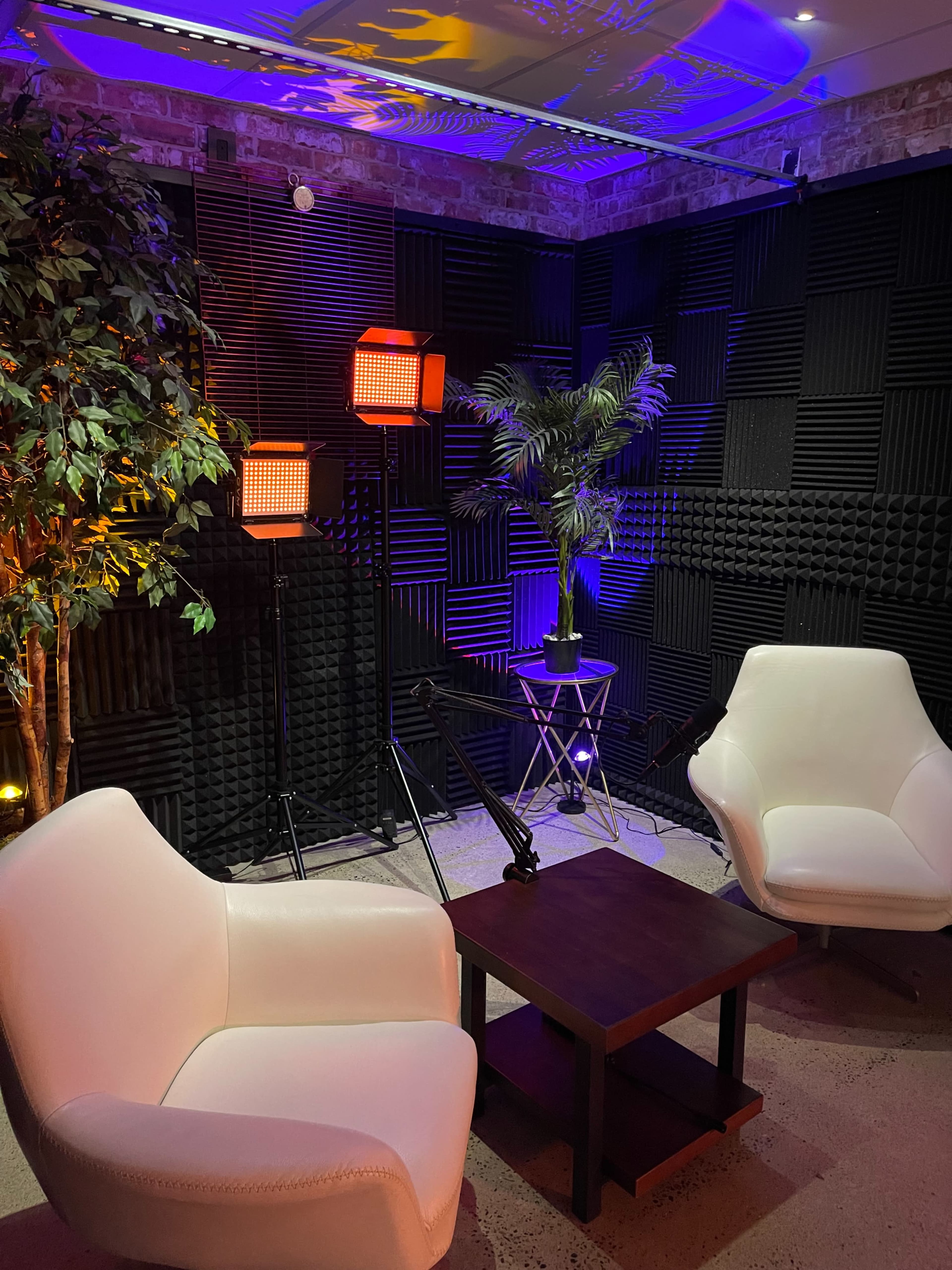 Portland downtown Columbia Moon Photo & Podcast Studio Image in Southwest Portland, Portland, OR