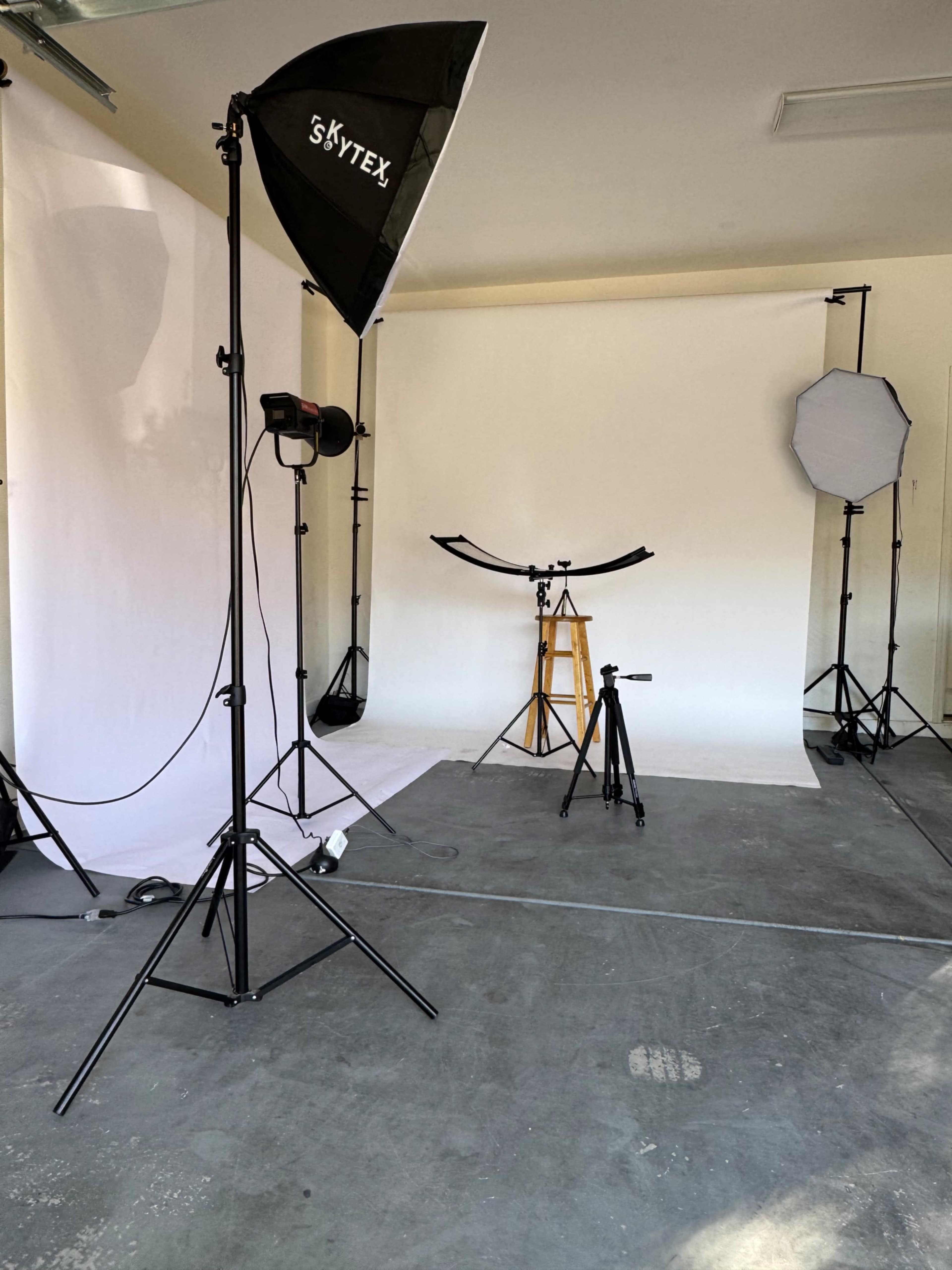 Bright Modern Content Studio for Photoshoots & Creators Image in Sovana, Las Vegas, NV