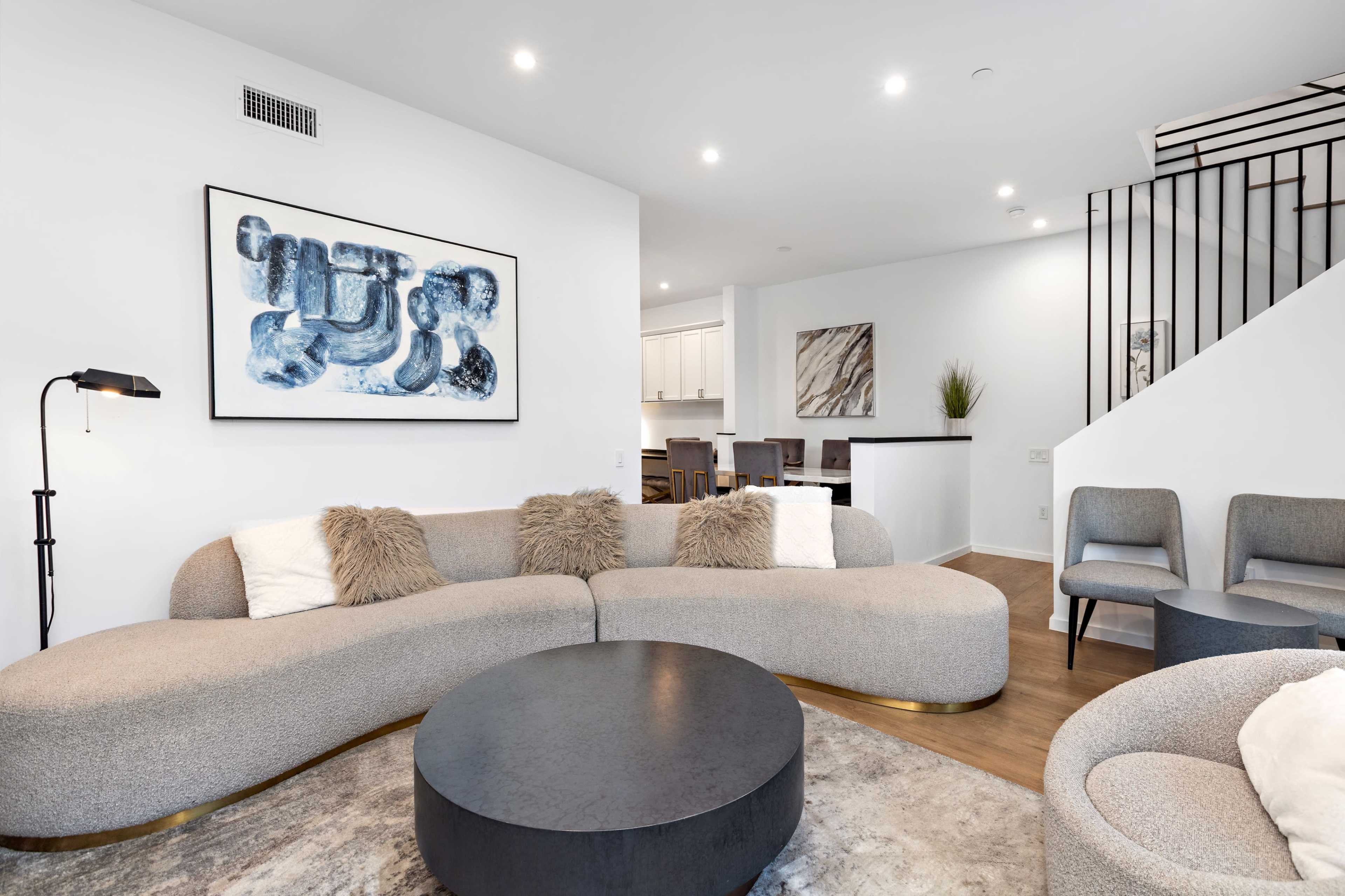 Modern Townhouse with Rooftop in Hollywood Image in Hollywood, Los Angeles, CA