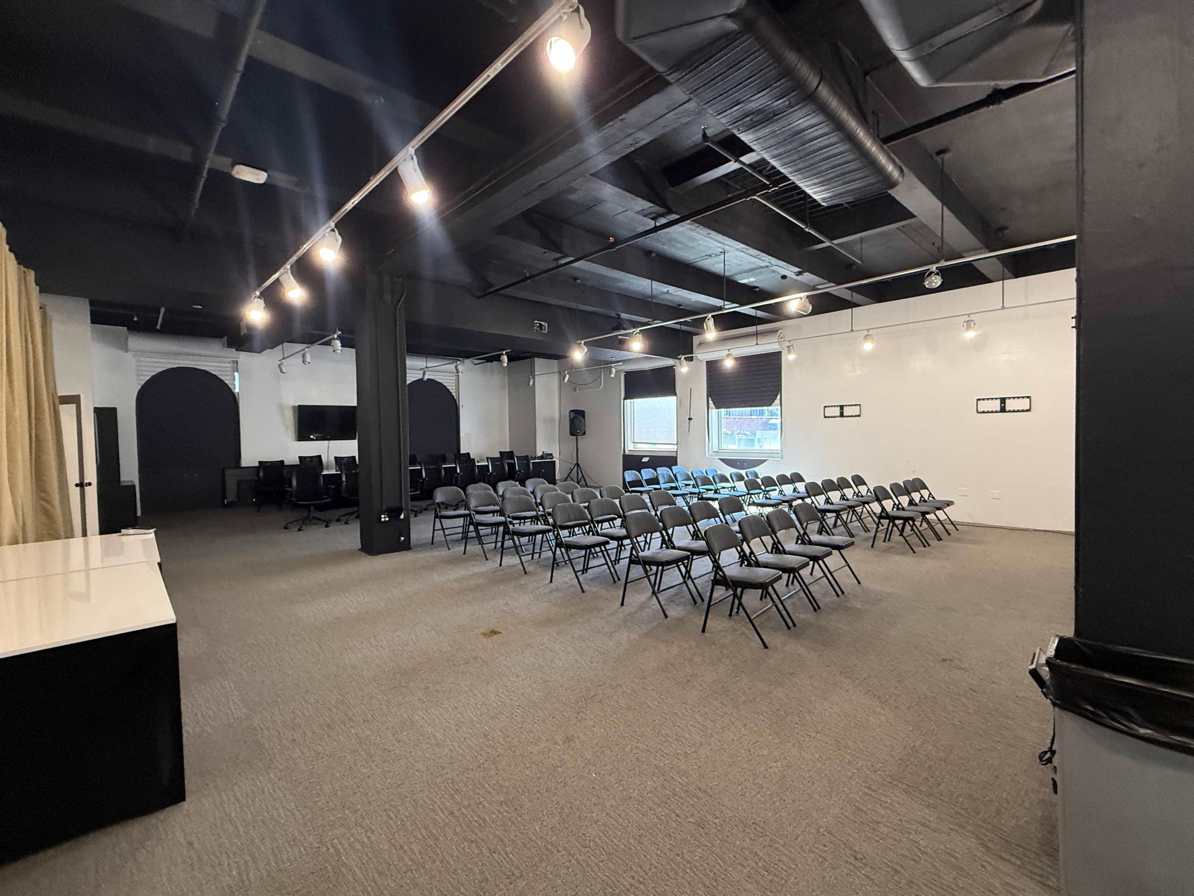 Large modern conference space at the heart of Astoria, Queens. Image in Astoria, Long Island City, NY