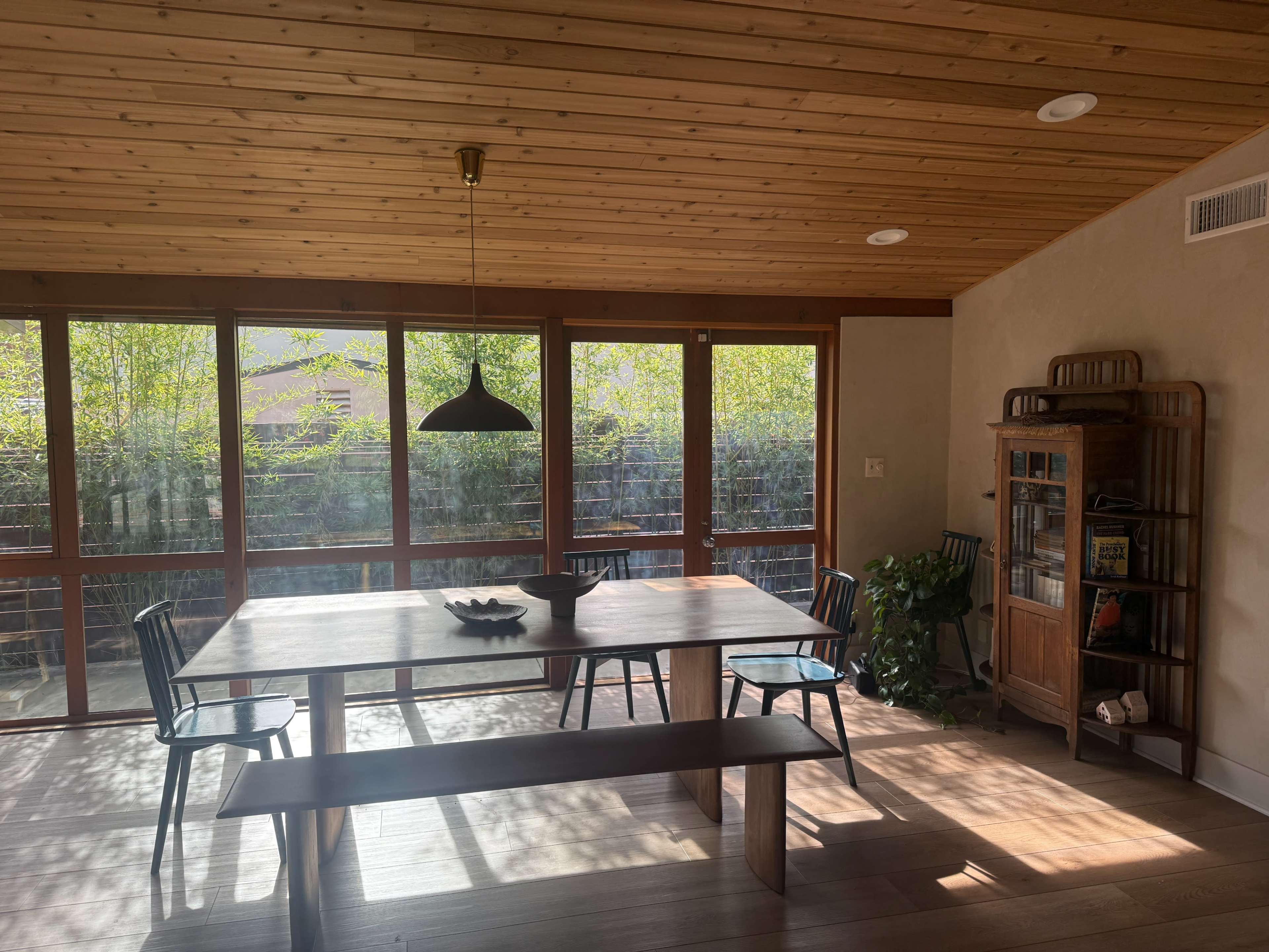 Midcentury Glass Cabin with Mountain Views Image in Sierra Madre, Sierra Madre, CA