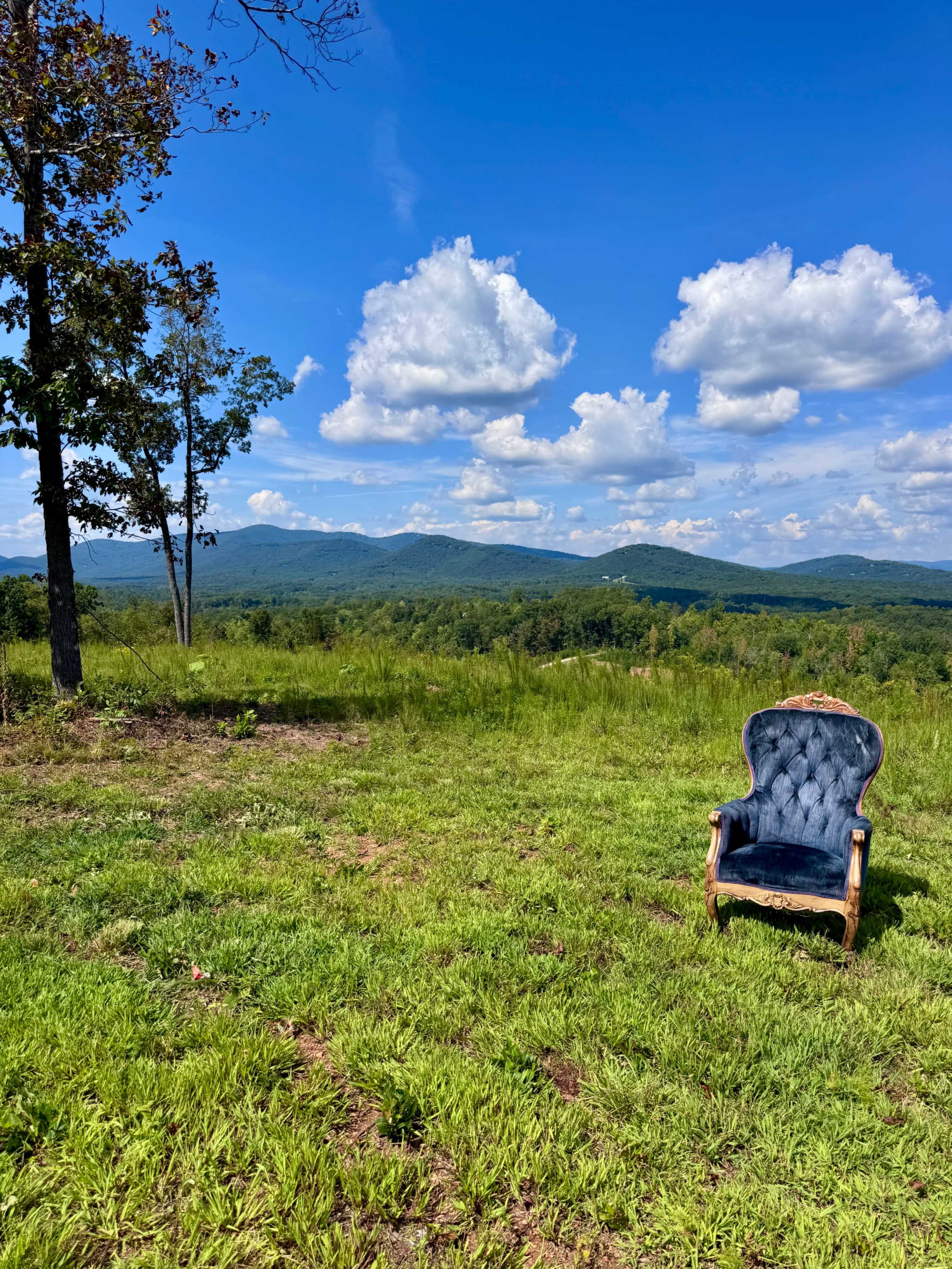 Private Mountaintop Setting with Breathtaking 360 Degree North Georgia Views Image in , Marble Hill, GA