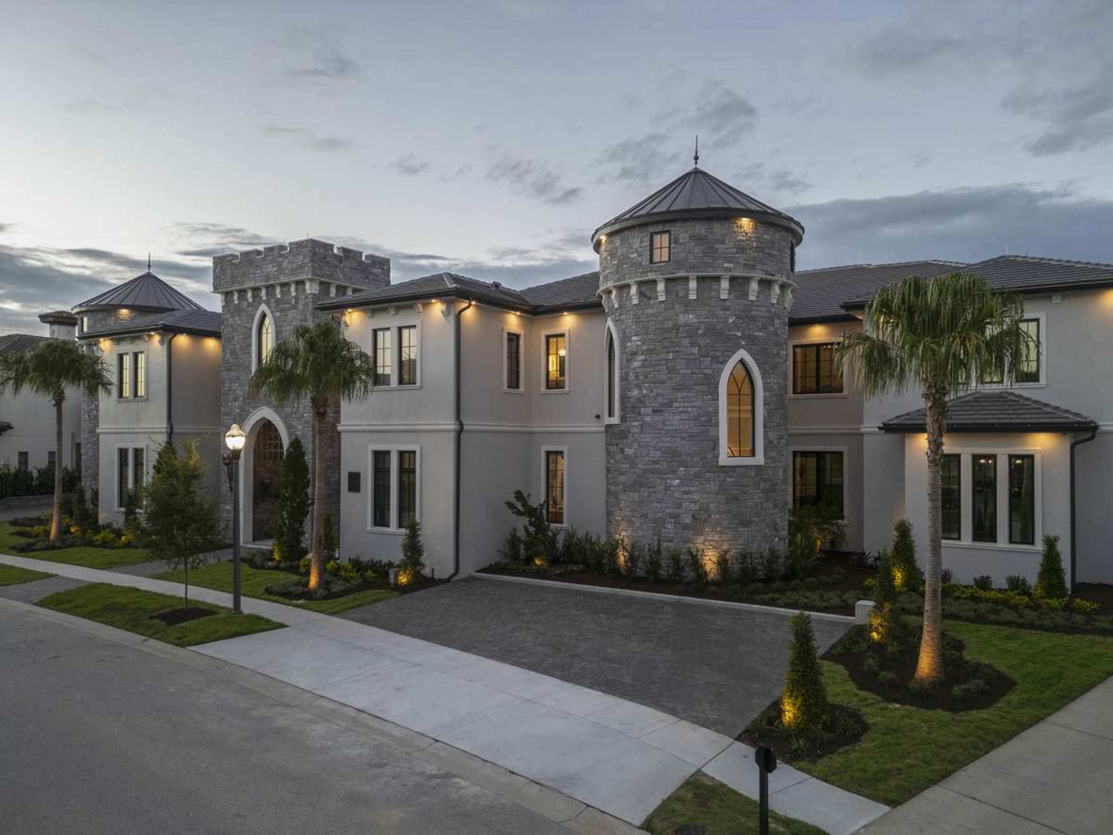 Reunion Castle- Where Luxury fairytales and Opulent dreams come true Image in Four Corners, Kissimmee, FL