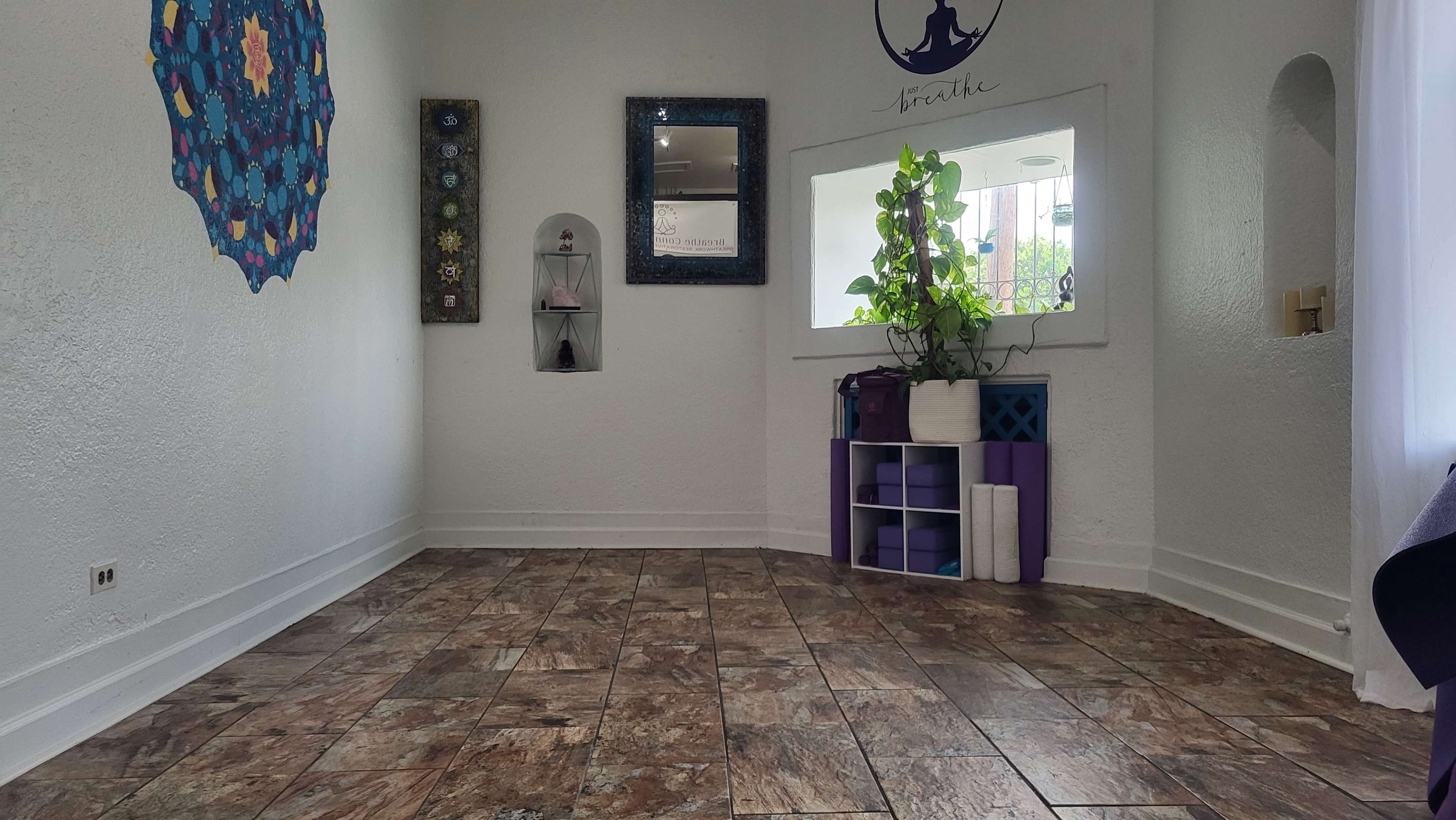 Urban Breathwork Haven near Downtown Image in Greater Eastwood, Houston, TX