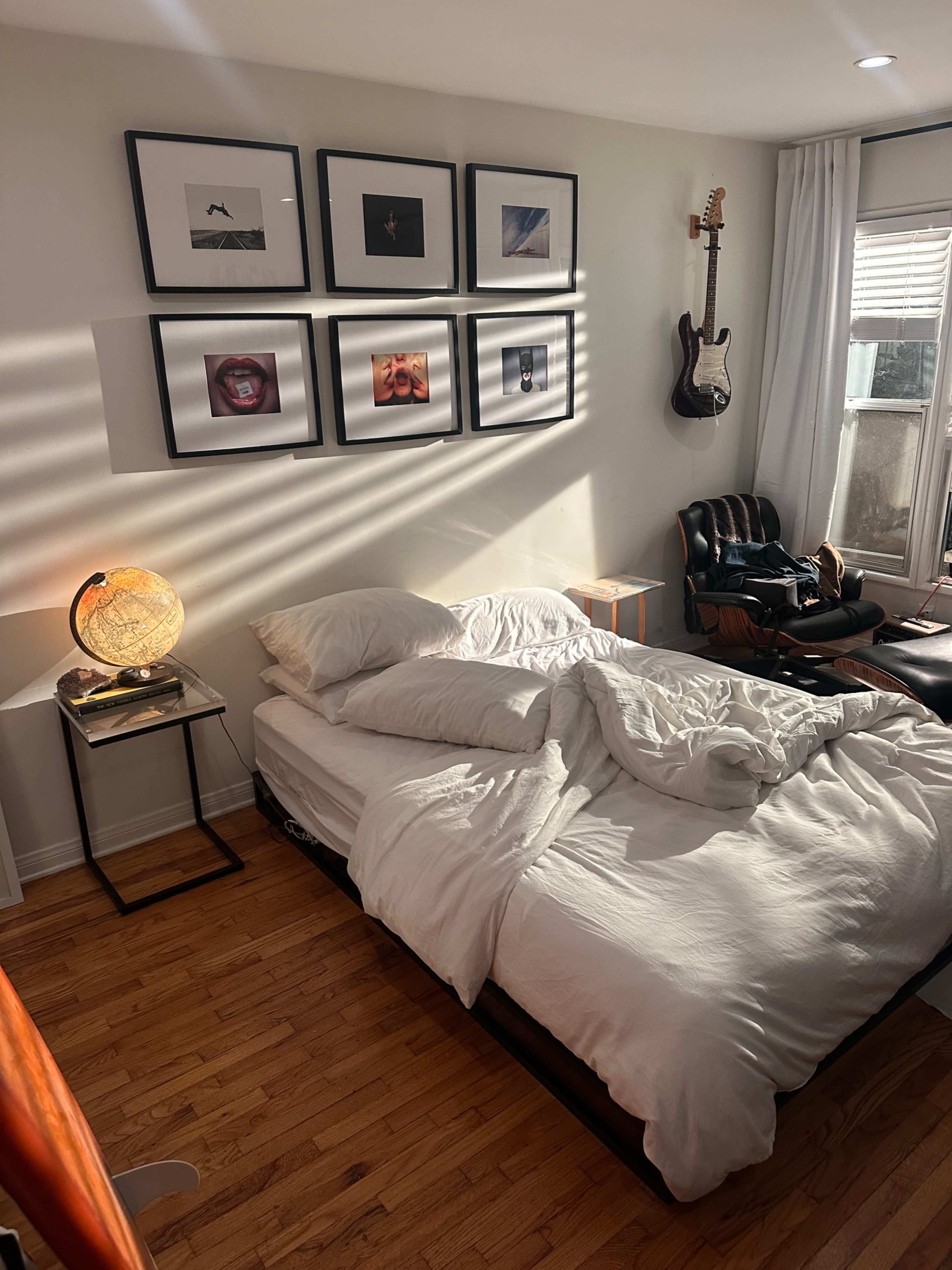 Chic Bright Santa Monica Studio Image in Wilshire Montana, Santa Monica, CA
