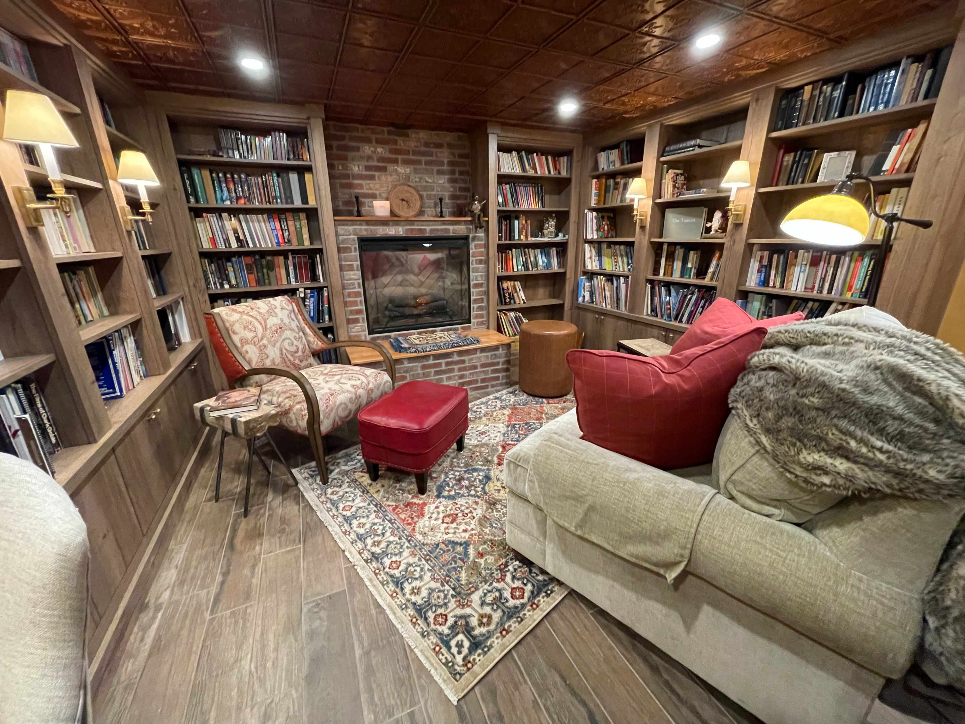 Cozy Underground Hobbit House in backyard venue w/ Mt. Views Image in Rosecrest, Herriman, UT