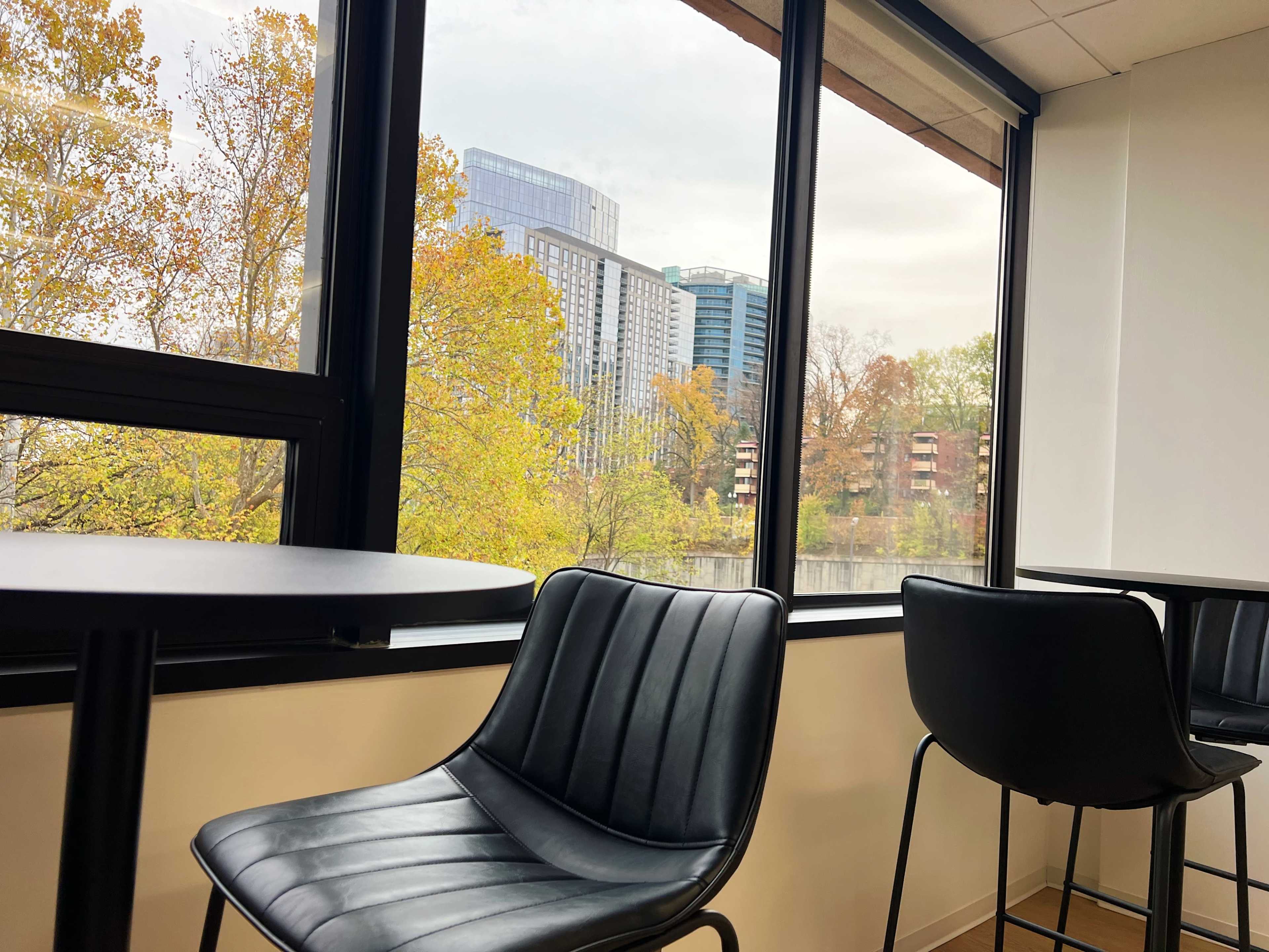 Modern Urban Conference Space Image in North Highland, Arlington, VA