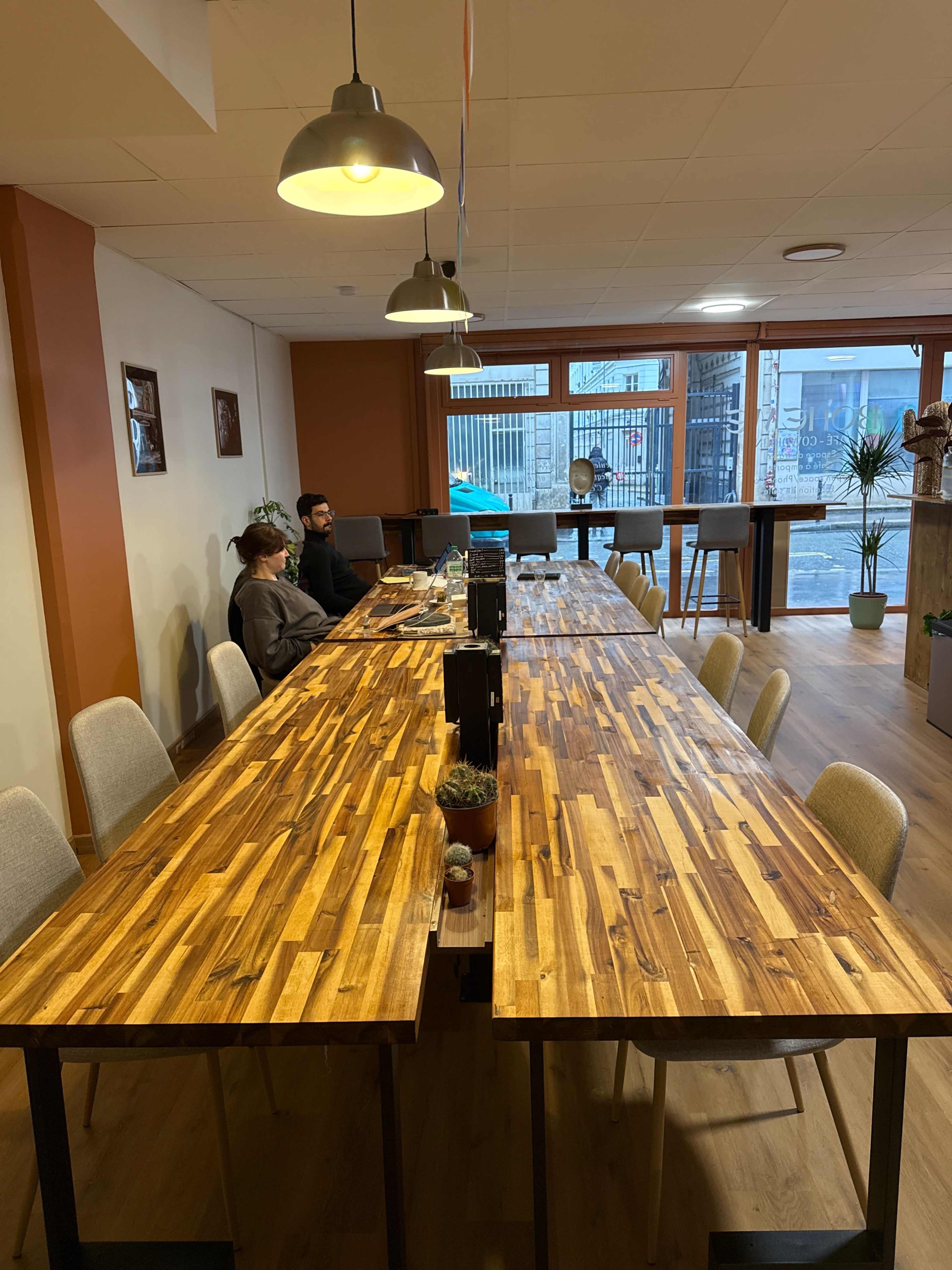 Un espace de 80 m² en plein cœur de Paris Image in Roquette, Paris, 