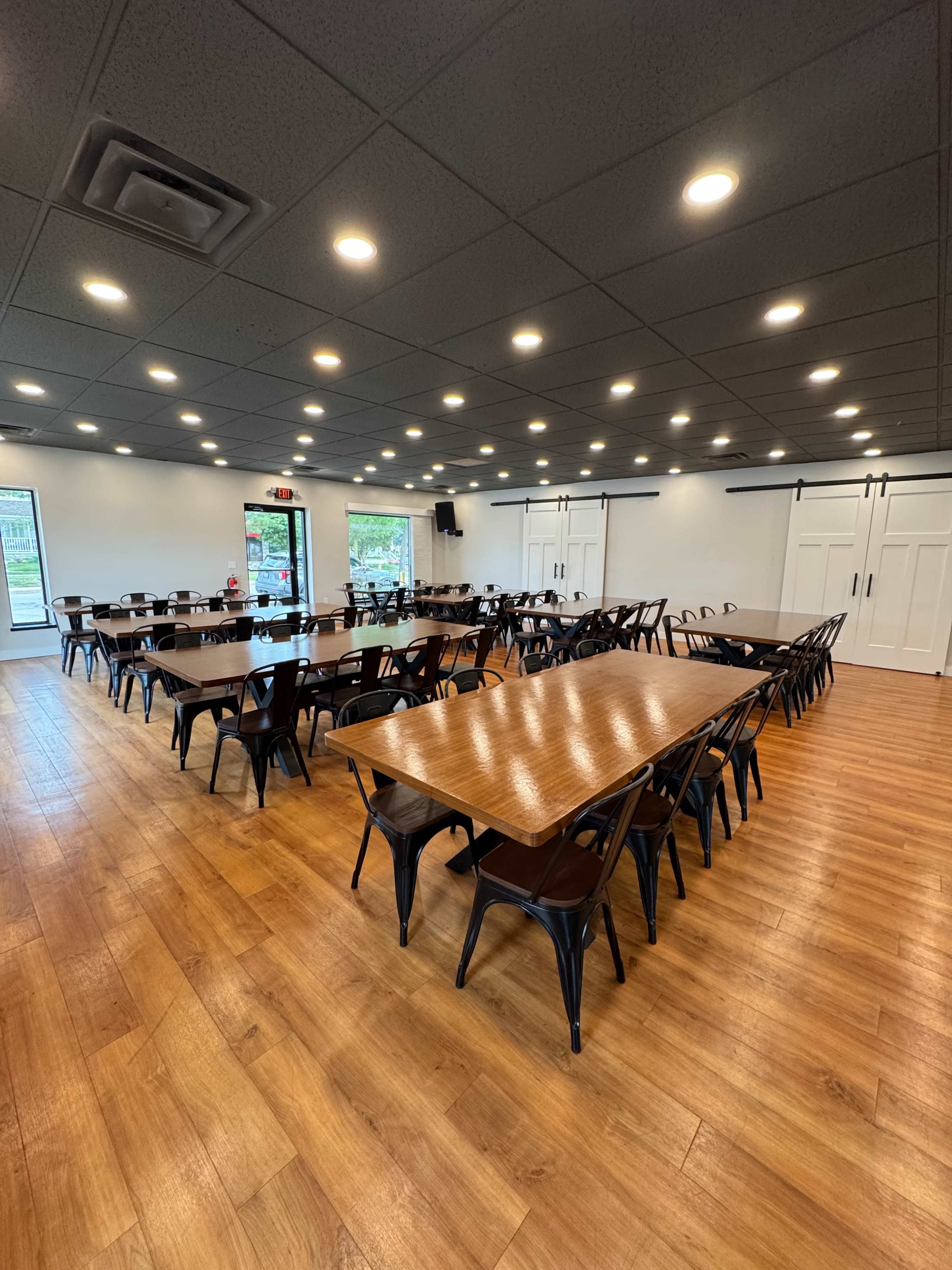 Versatile Trenton Event Space with Open Layout Image in Trenton, Trenton, MI