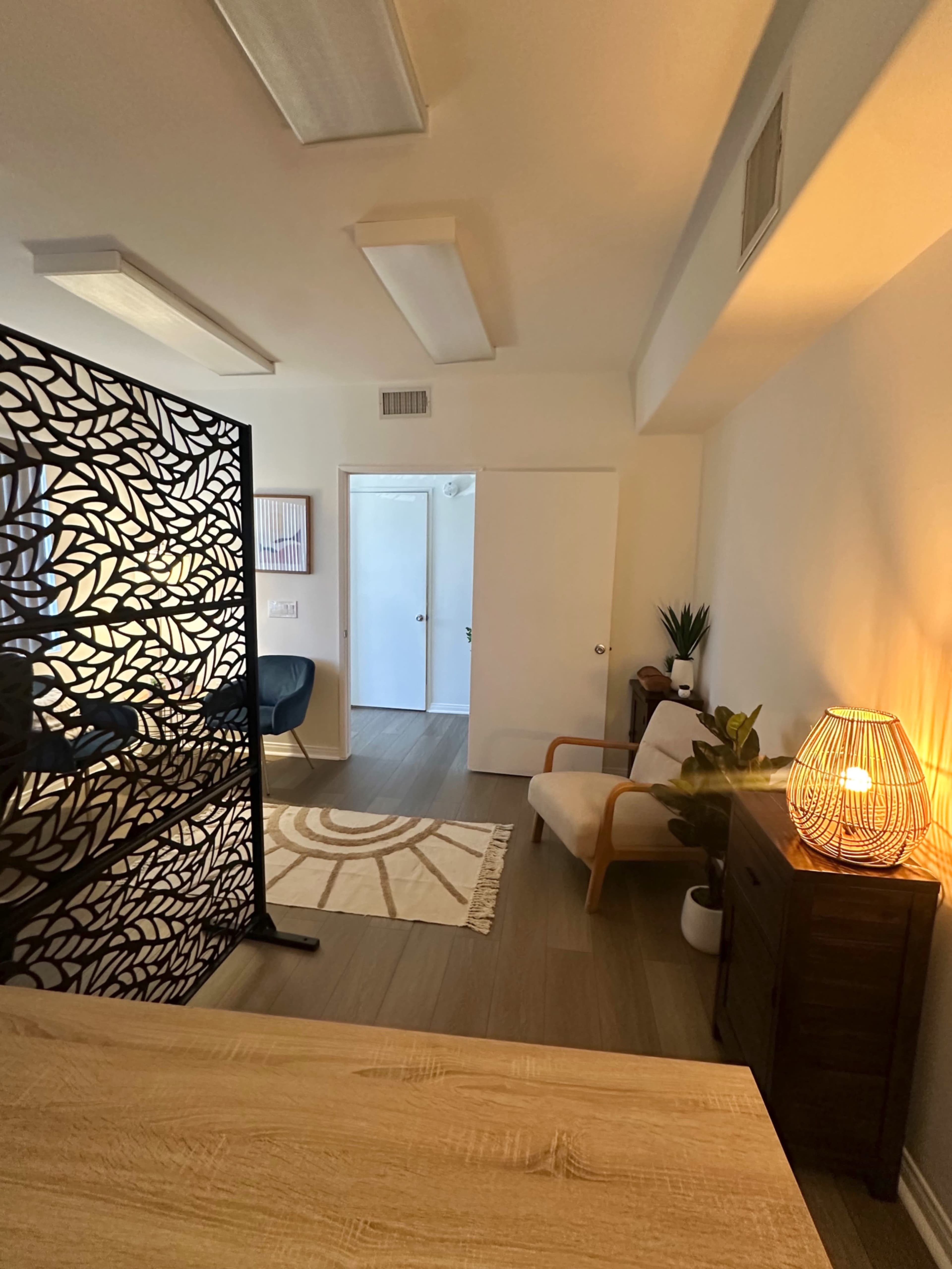 Quiet Furnished Office Room in Playa Vista - Ideal for Therapy, Coaching, or Remote Work Image in Playa Vista, Culver City, CA