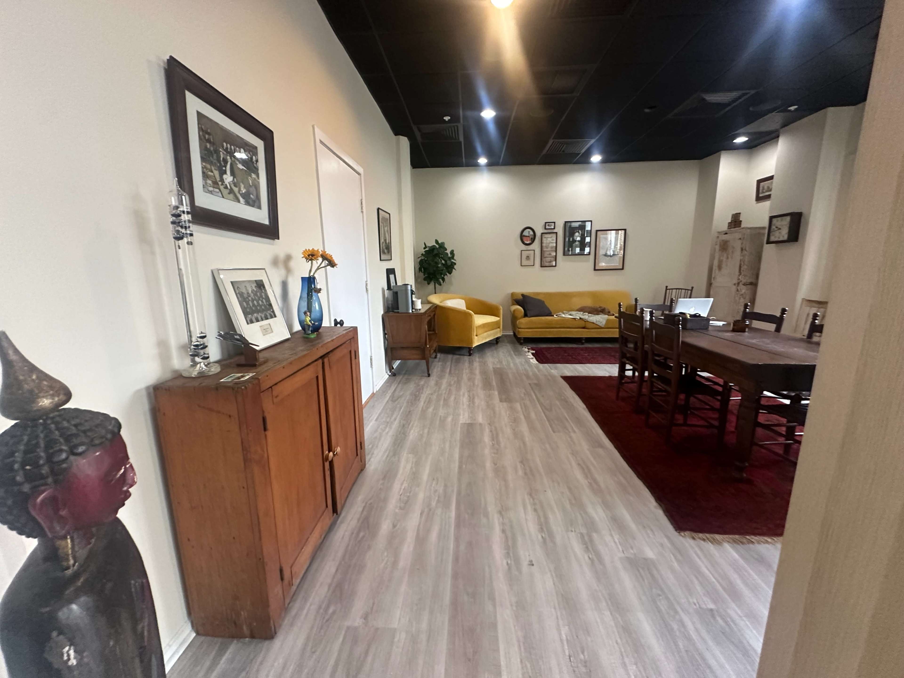 Cozy Main Line Loft with great light,  great space in the heart of Bryn Mawr Image in Lower Merion Township, Bryn Mawr, PA