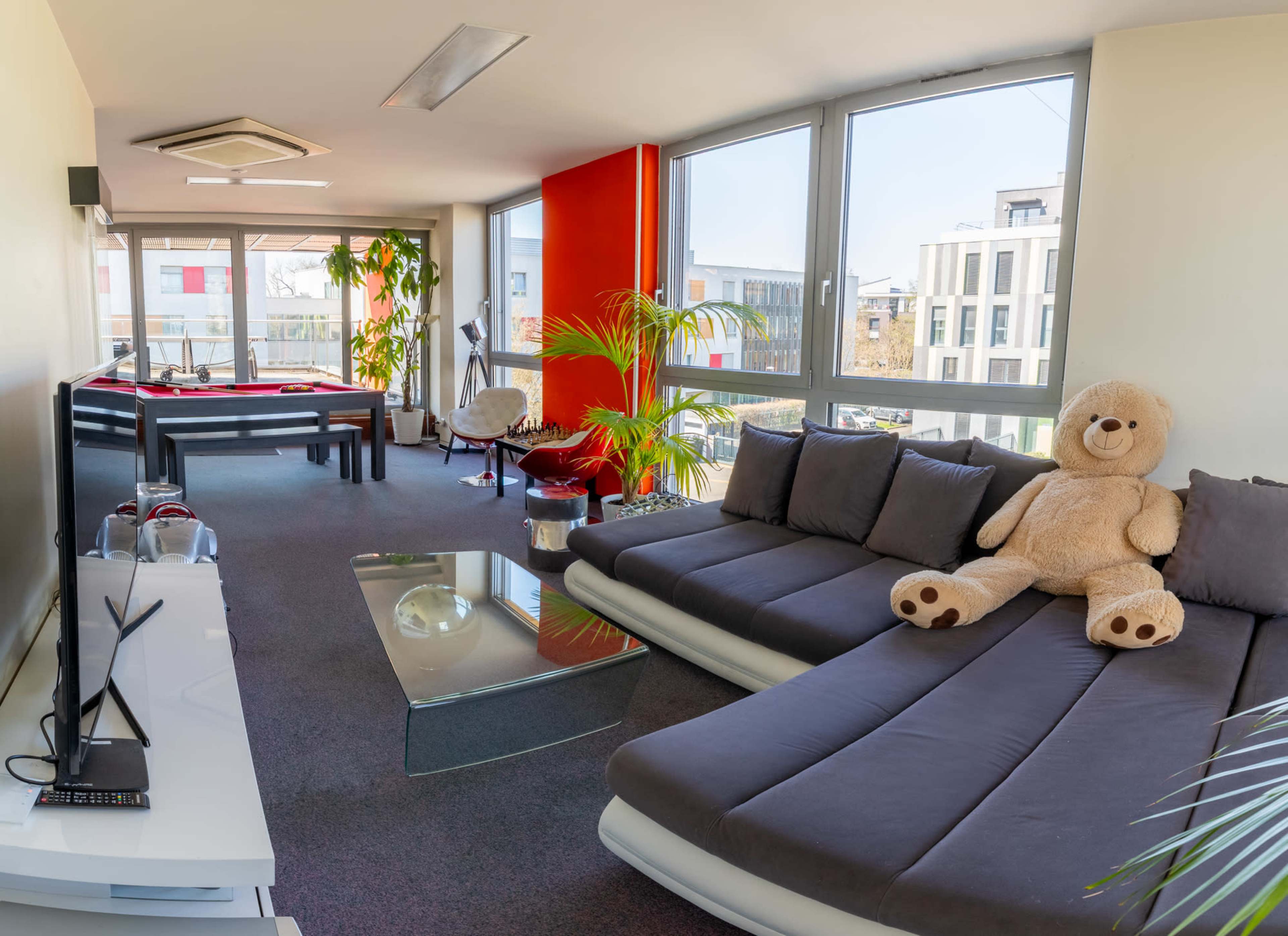 Espace détente et travail Image dans Polygone, Strasbourg, 