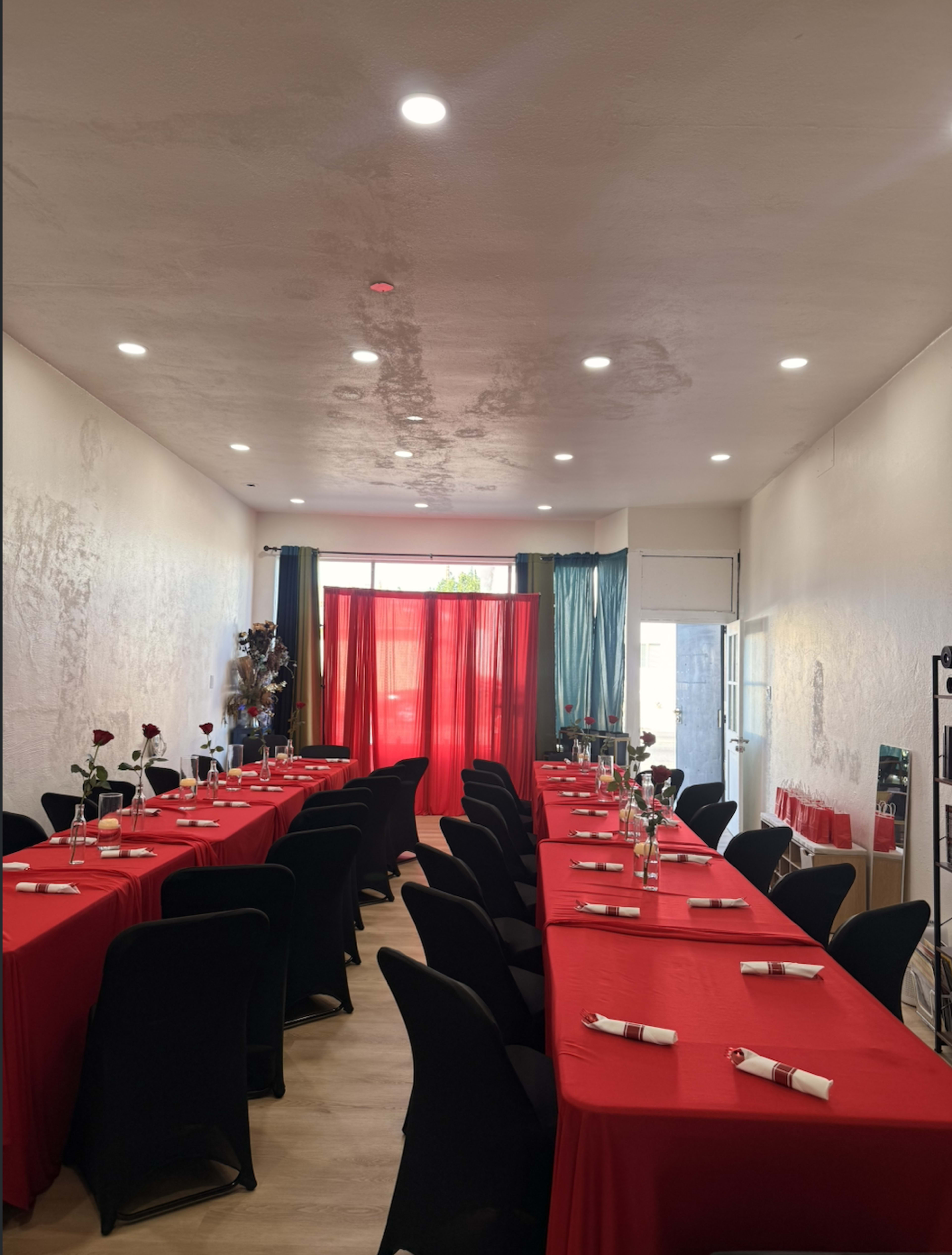 Relaxing Wellness Studio in Inglewood Image in Inglewood, Inglewood, CA