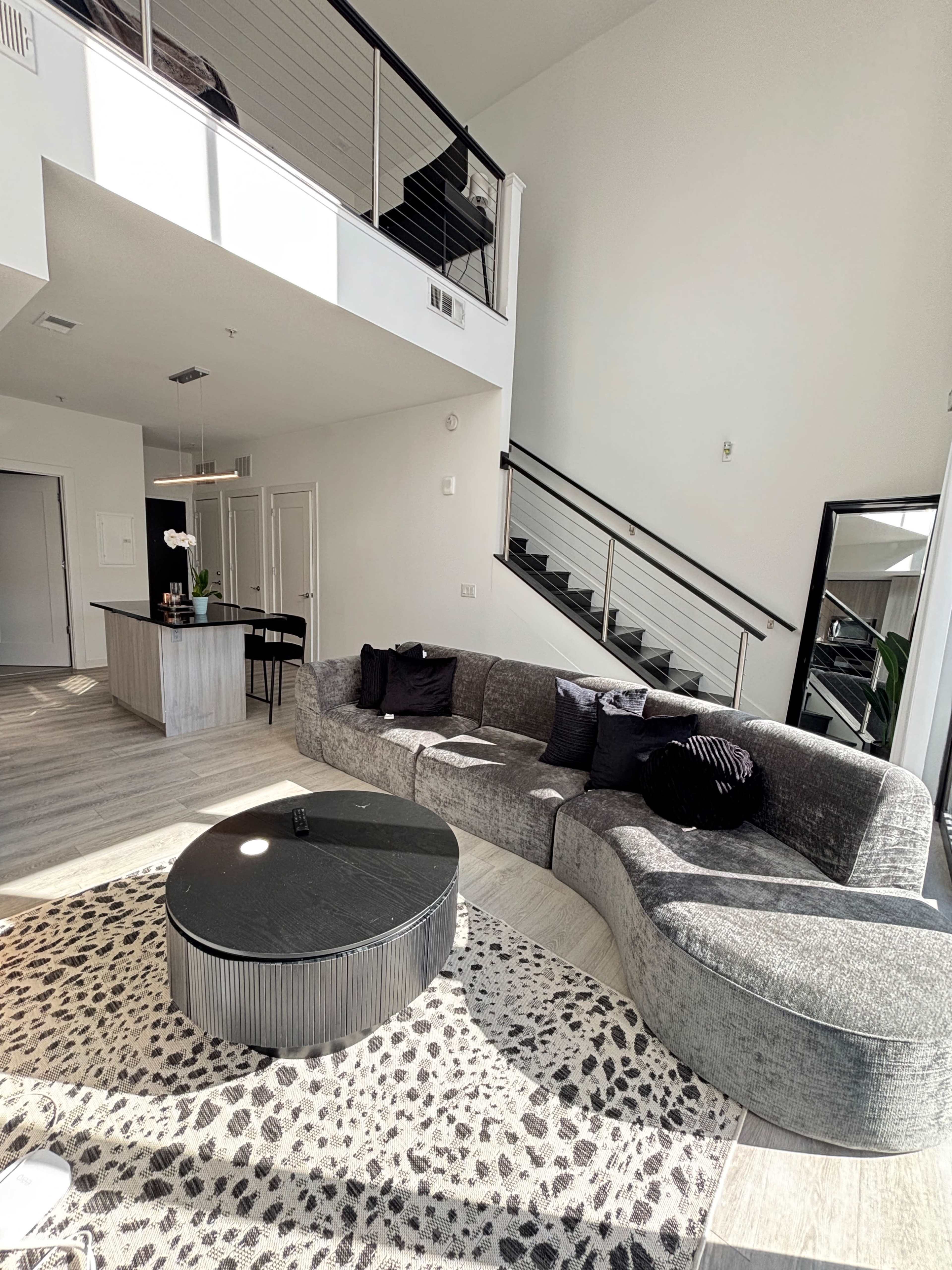 Modern Loft with Natural Lighting Image in Chamblee, Atlanta, GA