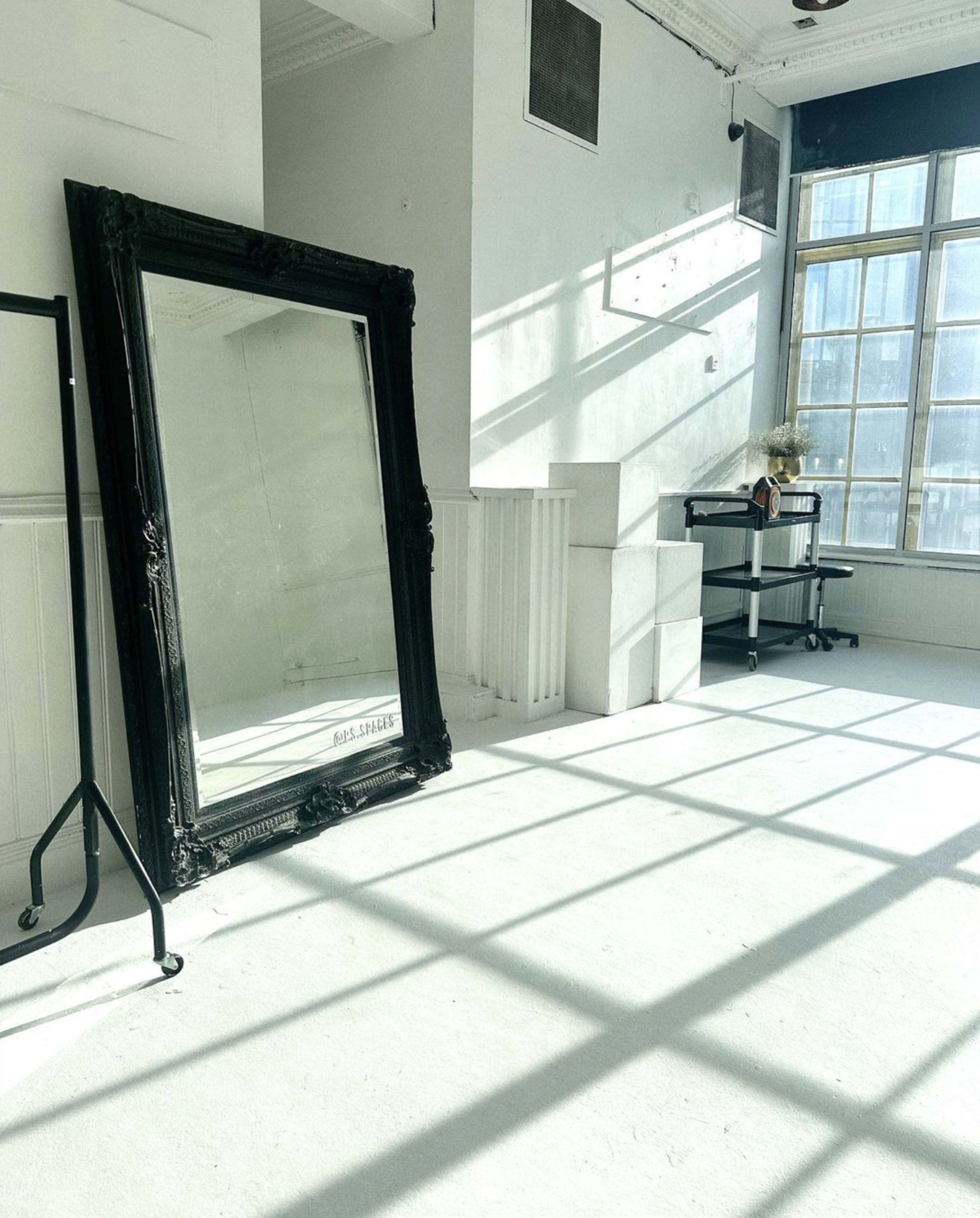 Studio 02 - Beautiful Event Space in the Heart of Wimbledon Image in Wimbledon, Wimbledon, ENG