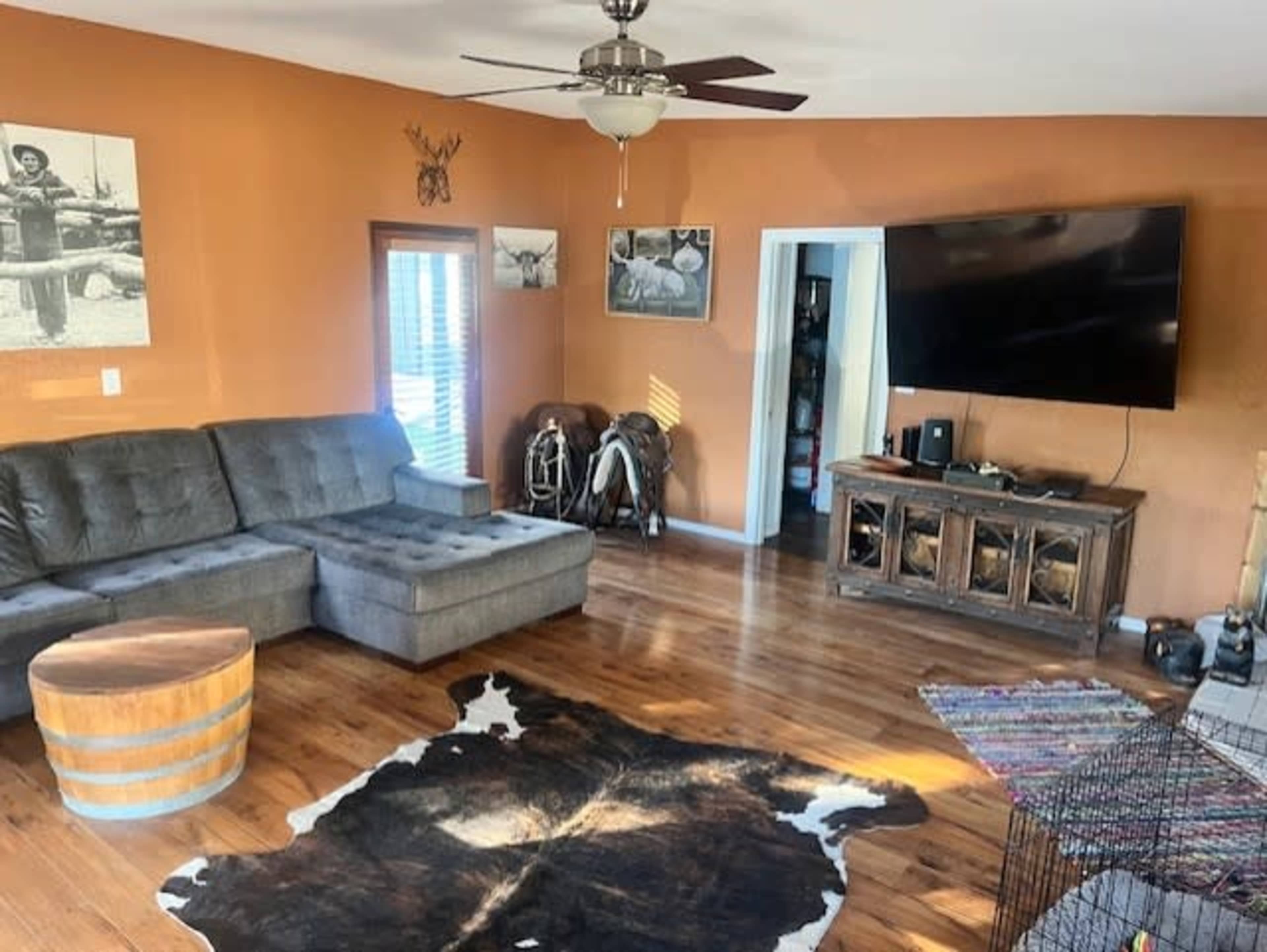 Southwestern Villa for Filming, Agua Dulce CA (LA County) Image in Agua Dulce, Agua Dulce, CA