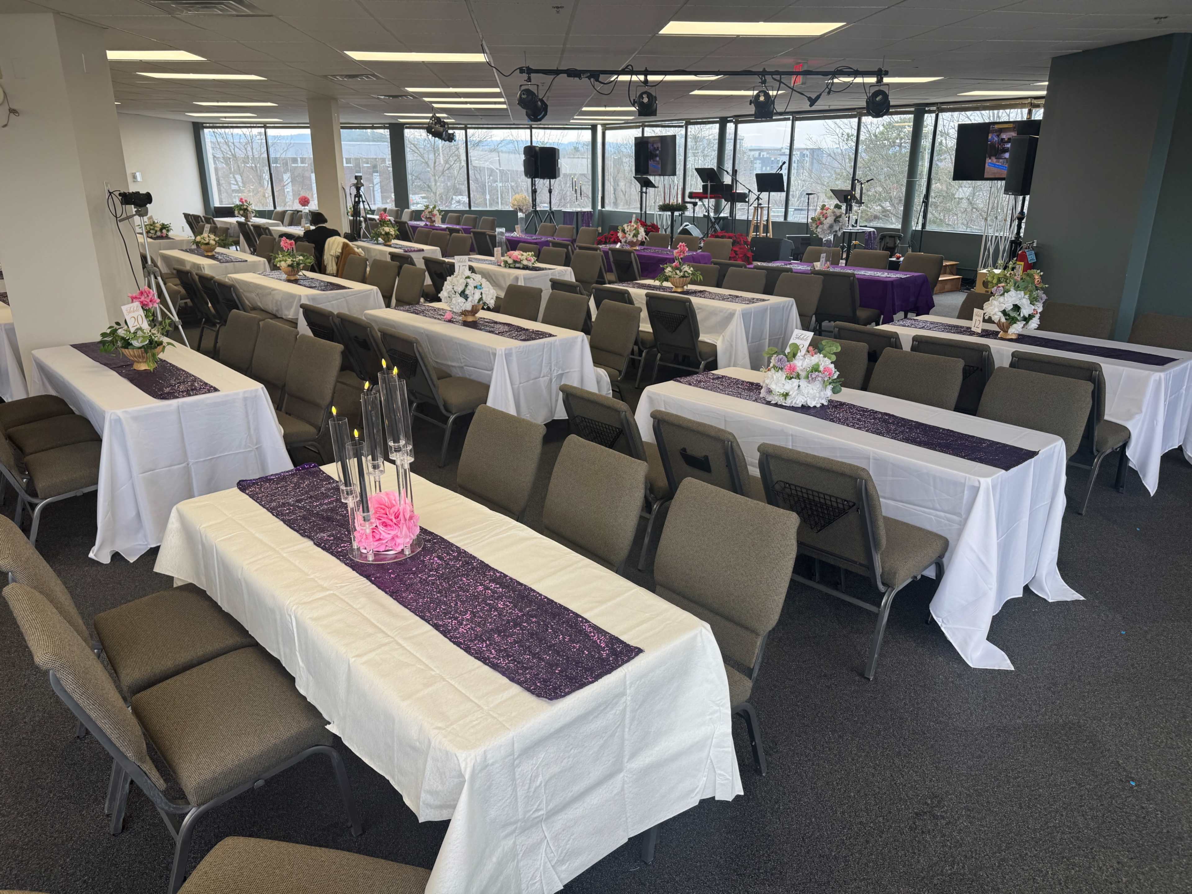 Breathtaking Open Concept with Panoramic Views and Kitchen Image in Upper Merion Township, King of Prussia, PA