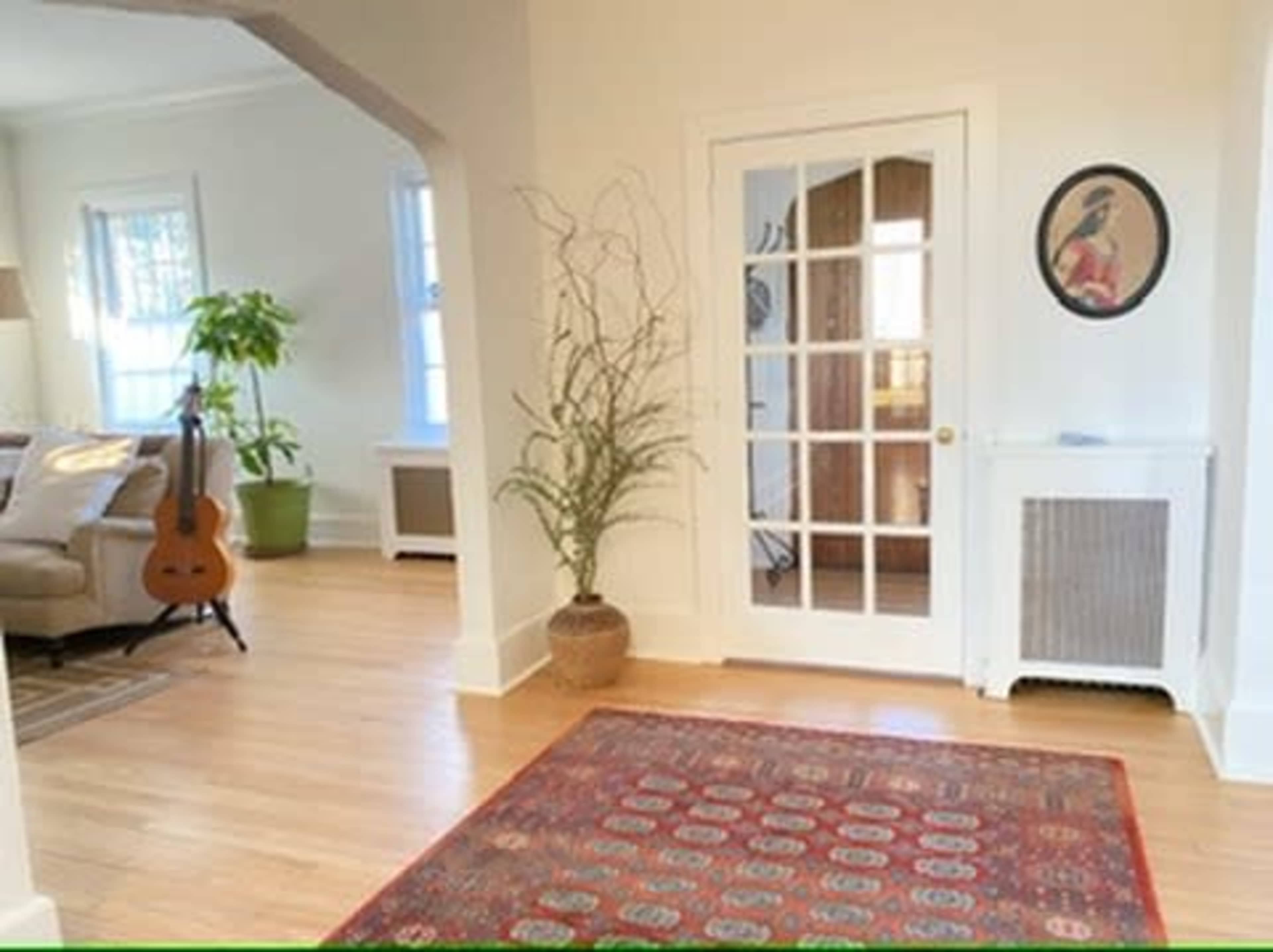 Bright, Flexible Home in Nyack Image in Orangetown, Nyack, NY