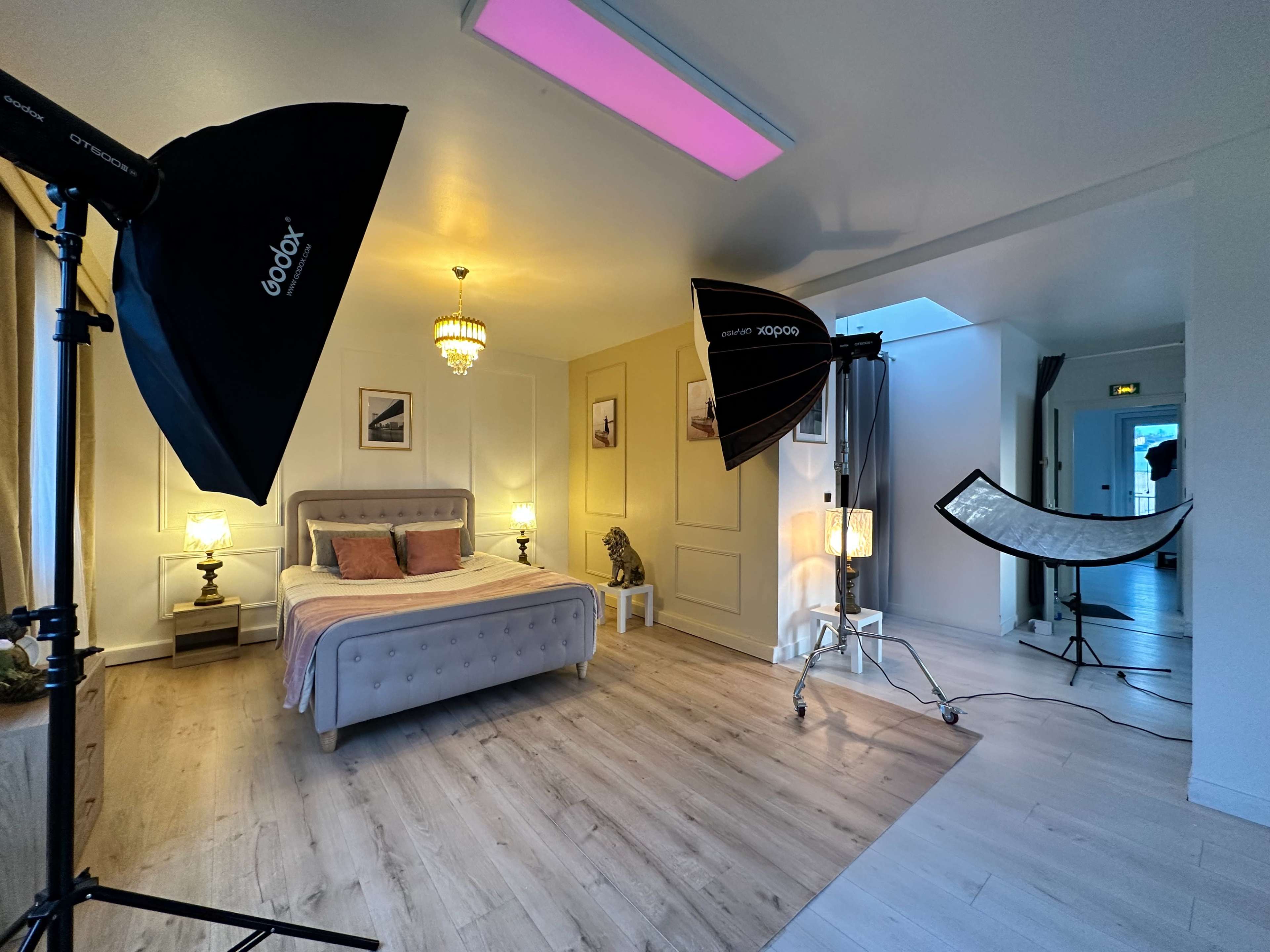 Appartement haussmannien avec chambre Image in , Chilly Mazzarin, 