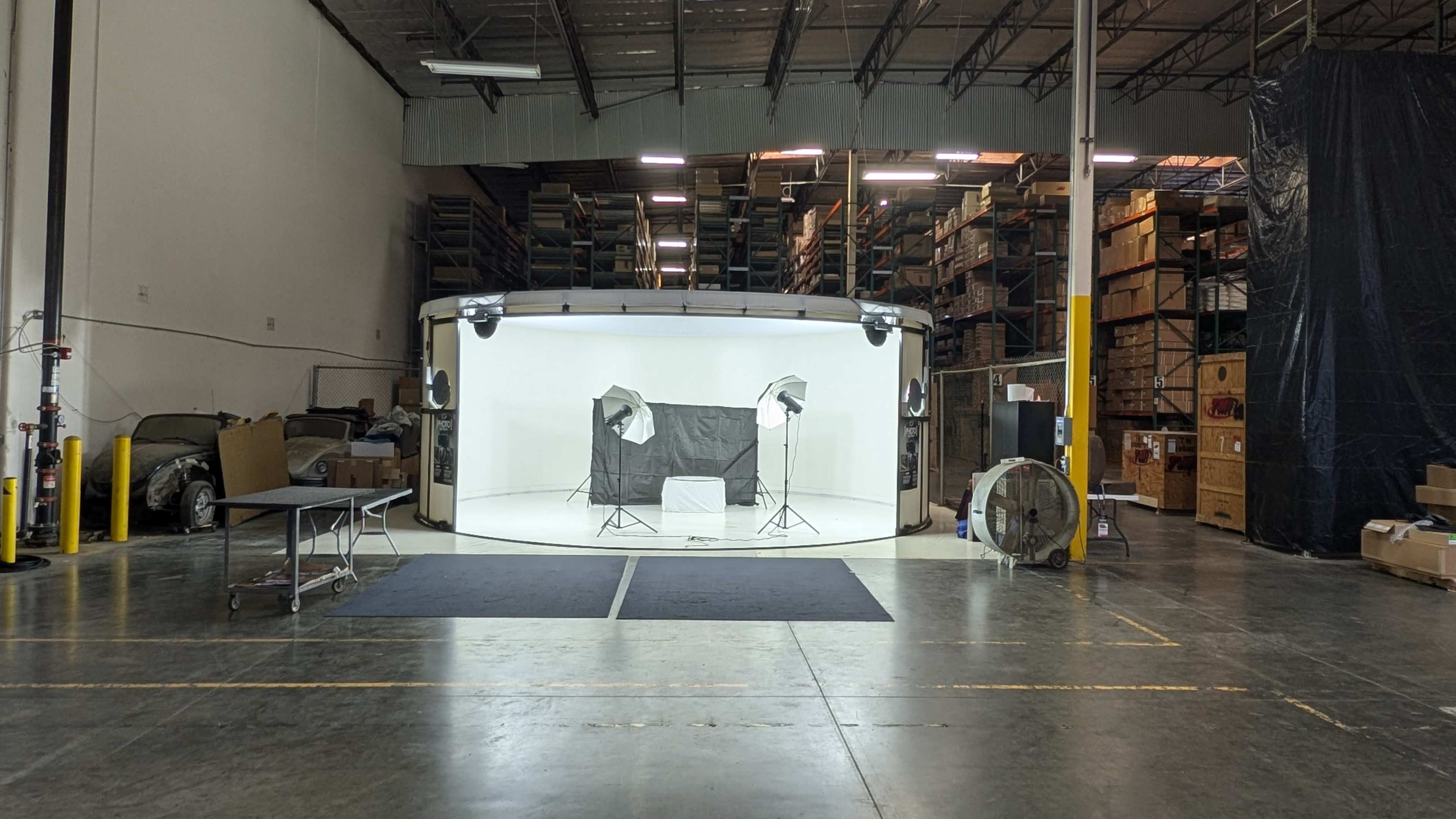 360 Degree Photo Booth with Warehouse Space Image in Corona, Corona, CA
