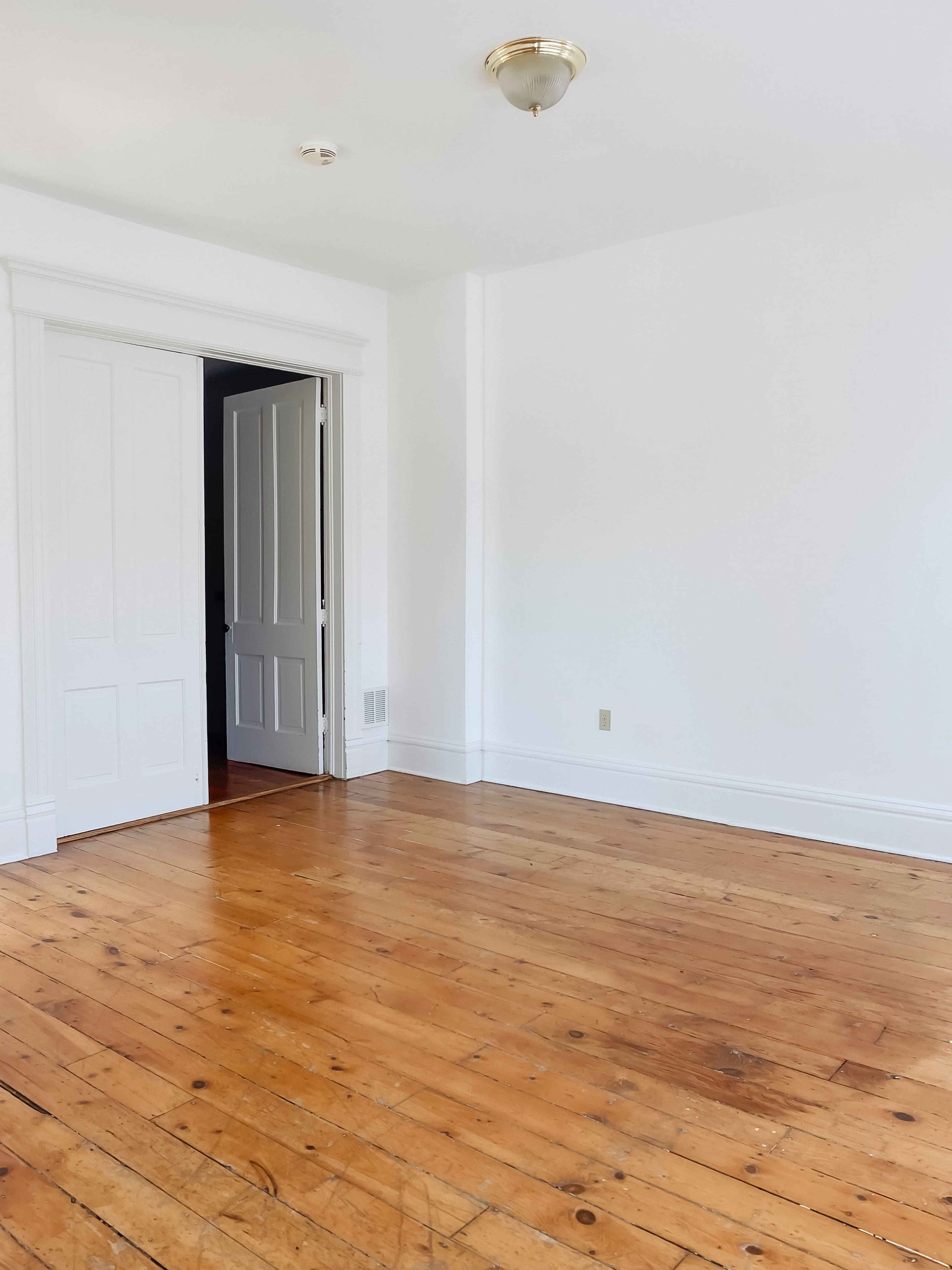 Studio 206 And A Half Image in Valley Junction, West Des Moines, IA