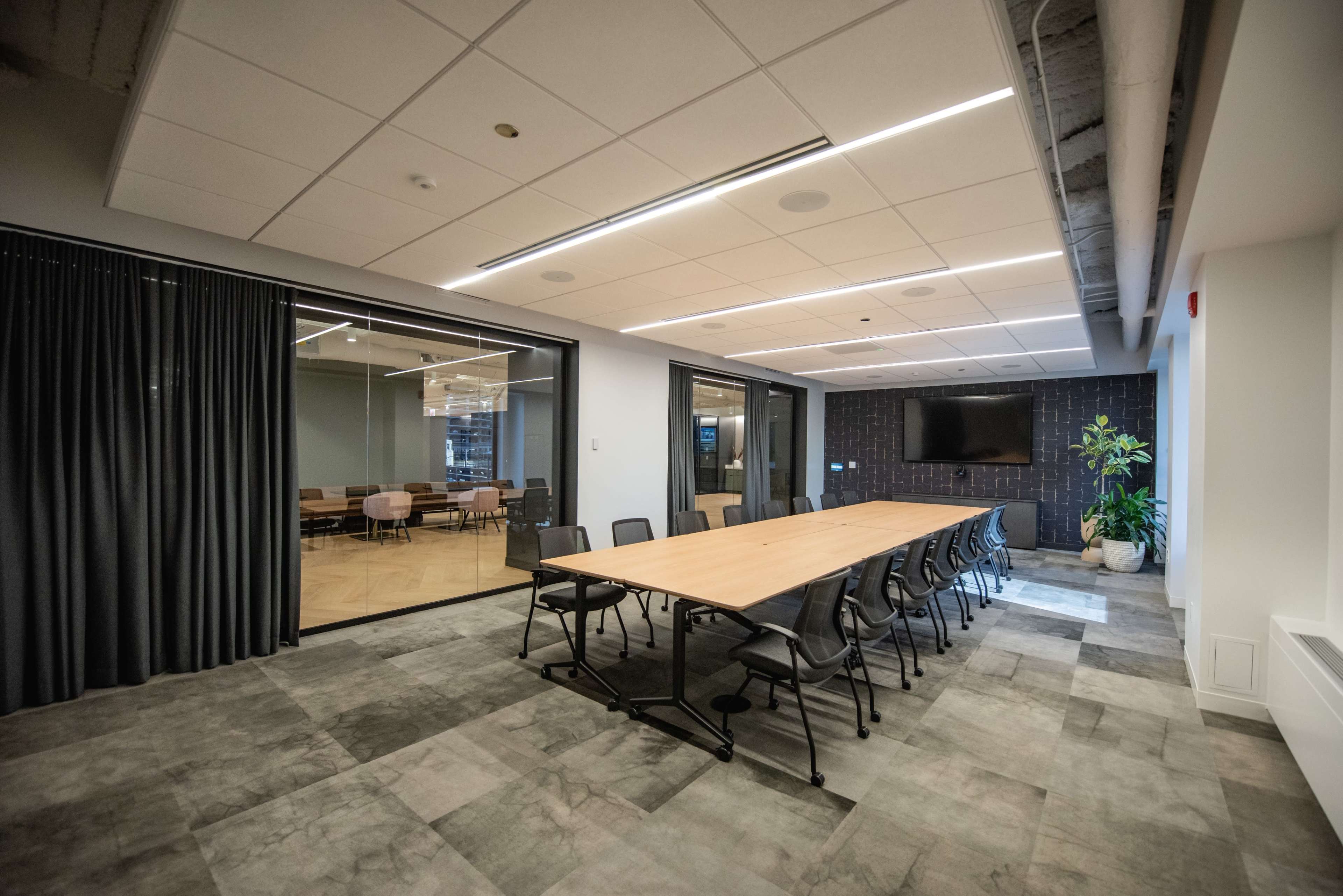 The Izard: Productivity and Innovation for Your Next Meeting Image in Chicago Loop, Chicago, IL