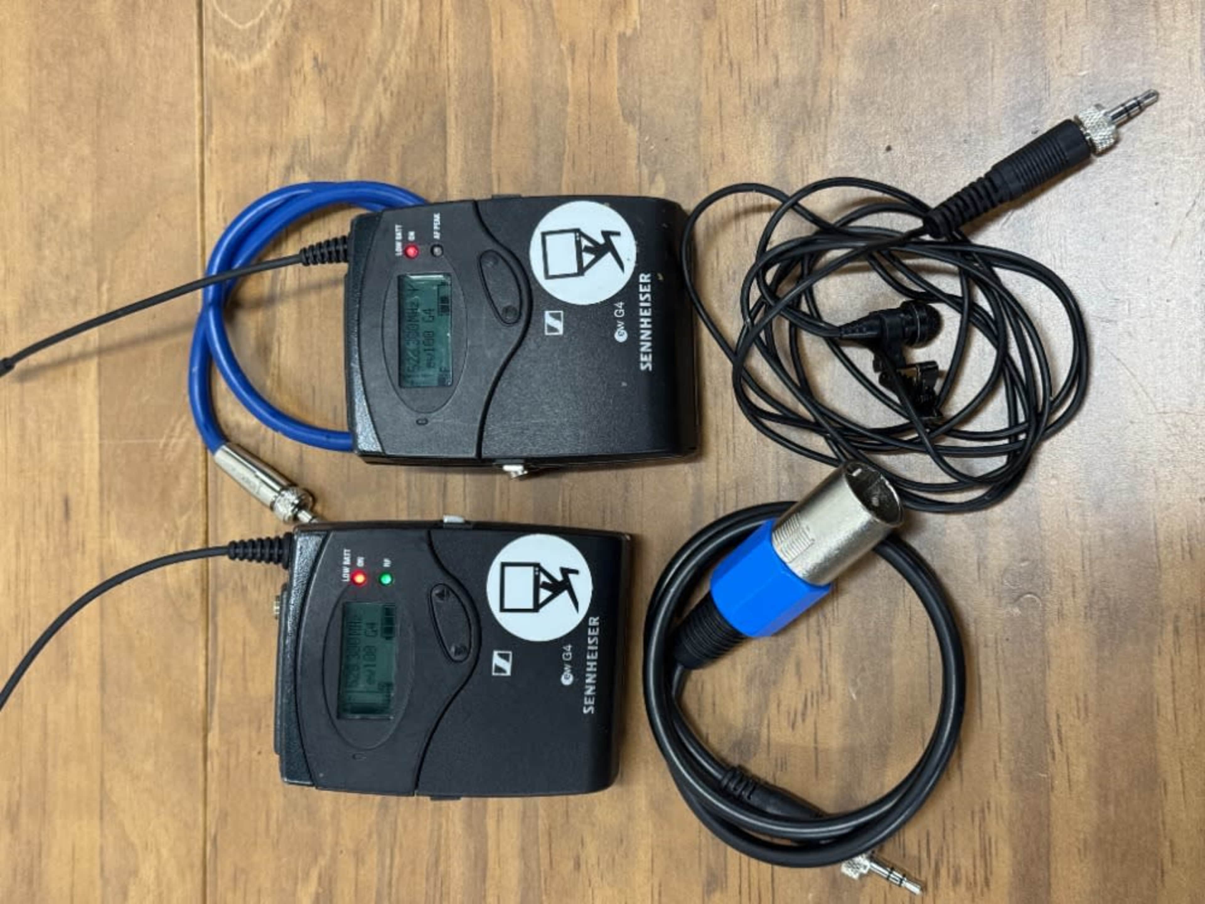 Wireless Lavalier mic kit