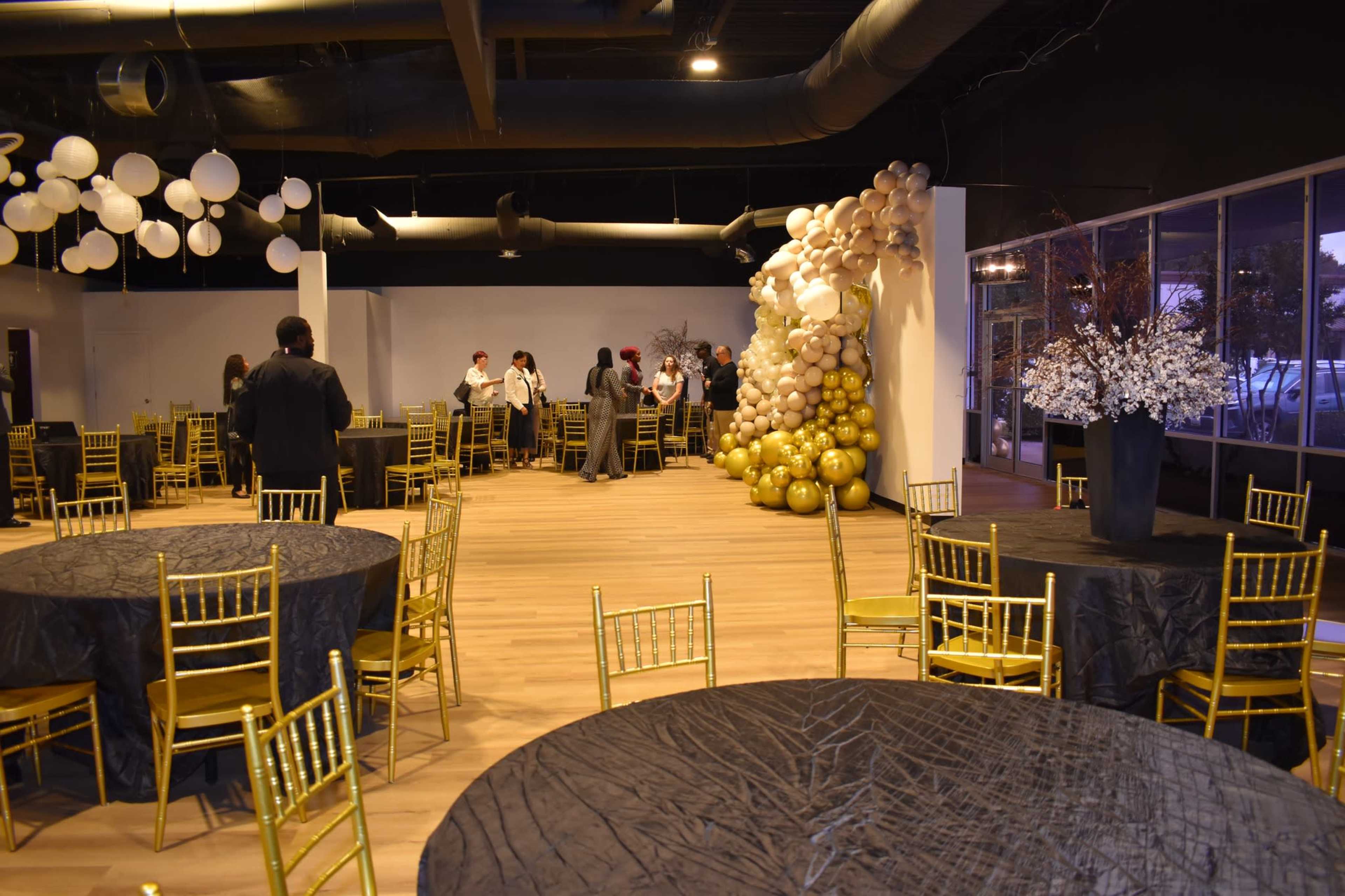 McDonough's Versatile Venue for Weddings, Parties & Corporate Events Image in McDonough, MCDONOUGH, GA