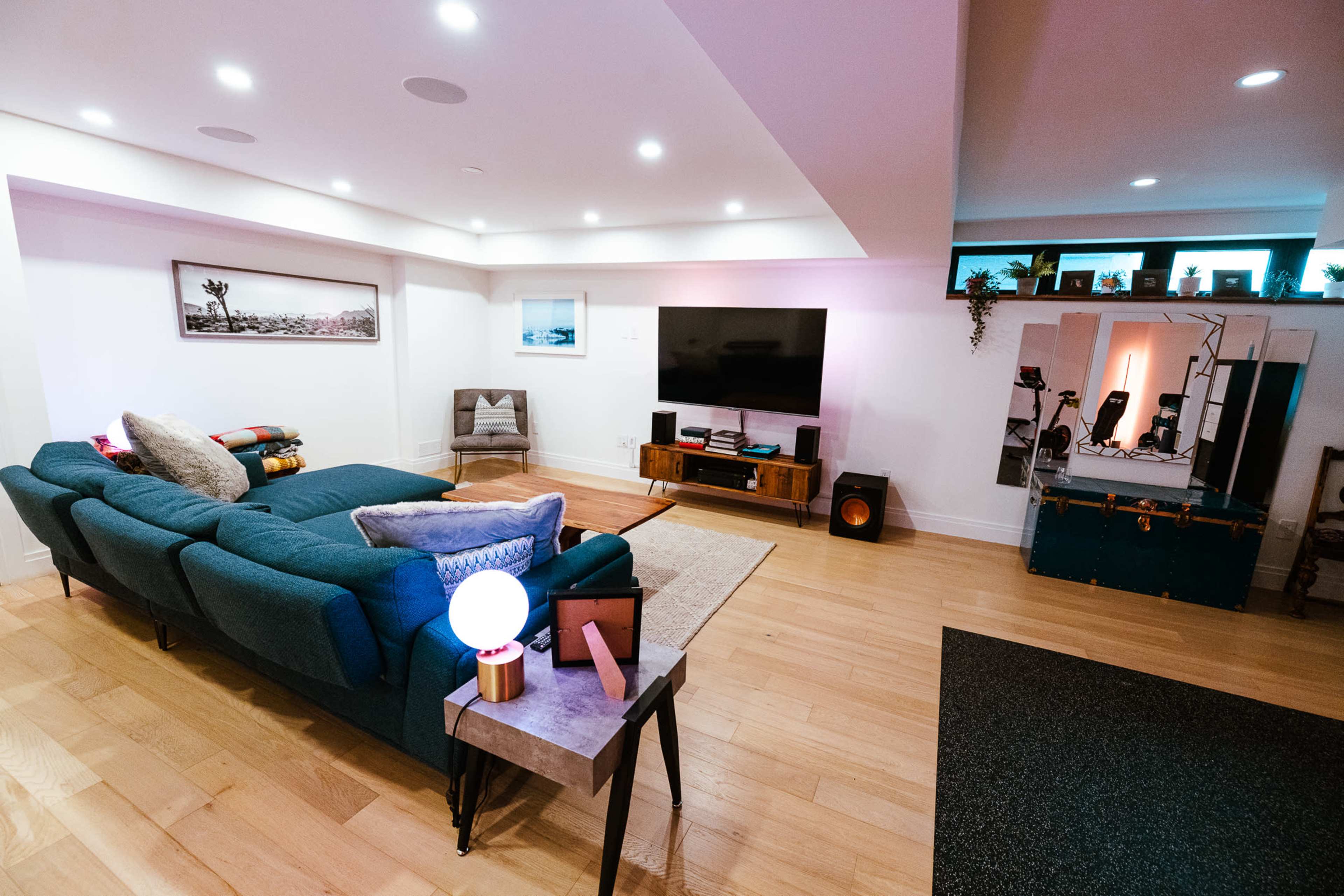 Luxury Home in North End Image in North End East, Hamilton, ON