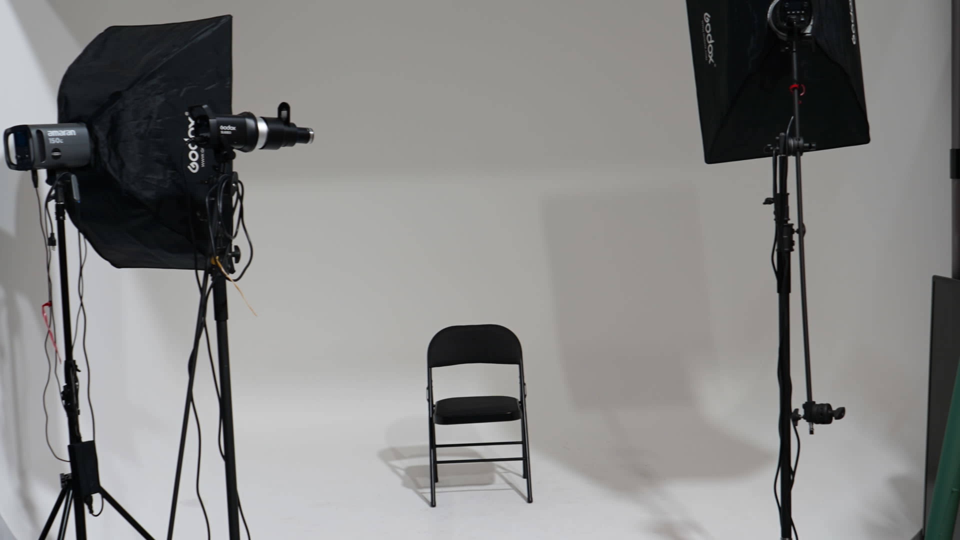 Photo and video Studio with wall graphites, infinity, black box w/ mirror space and more. Image in Hialeah, Hialeah, FL