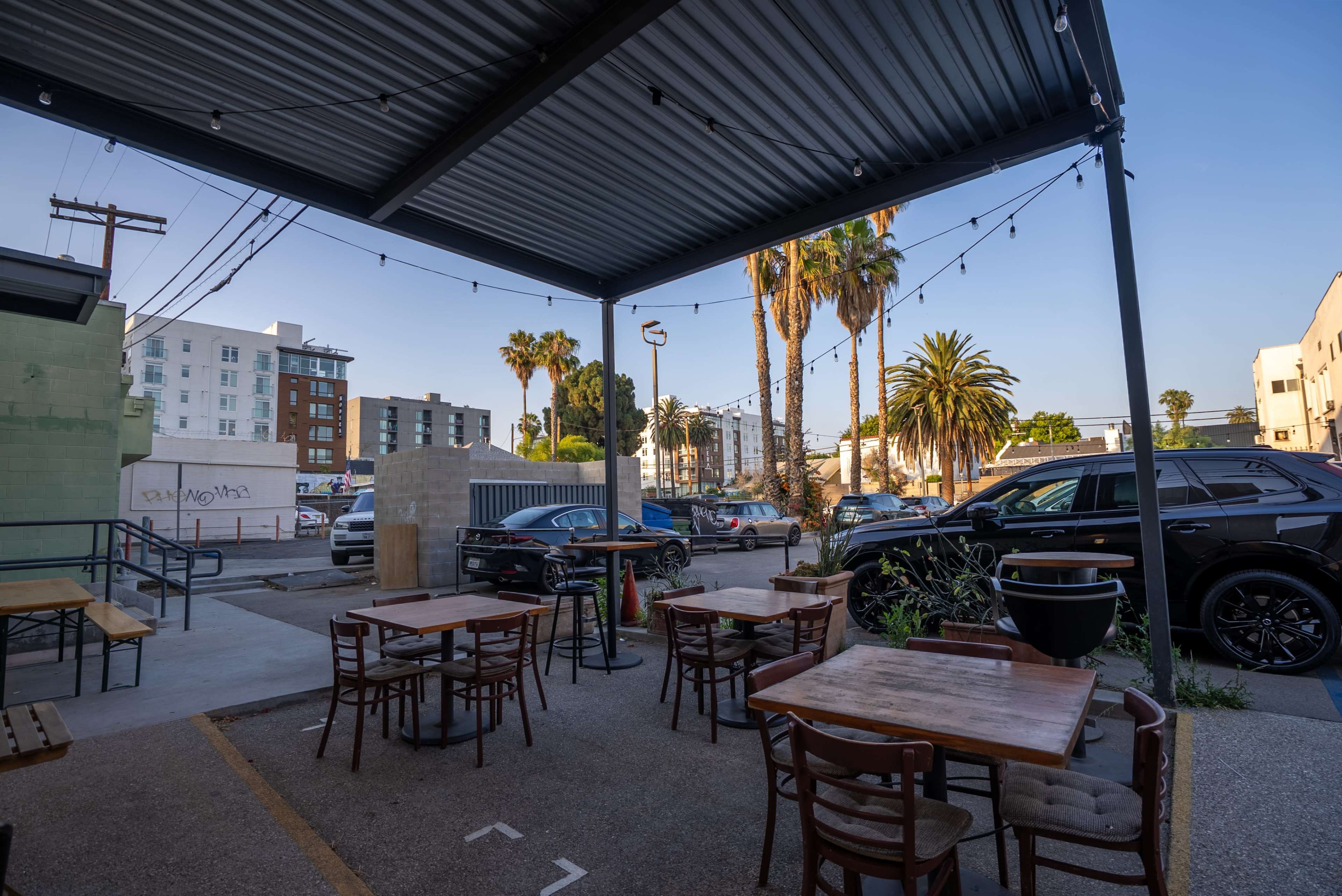 Beautiful Outdoor Patio with Lounge and Bistro Seating Image in Hollywood, Los Angeles, CA