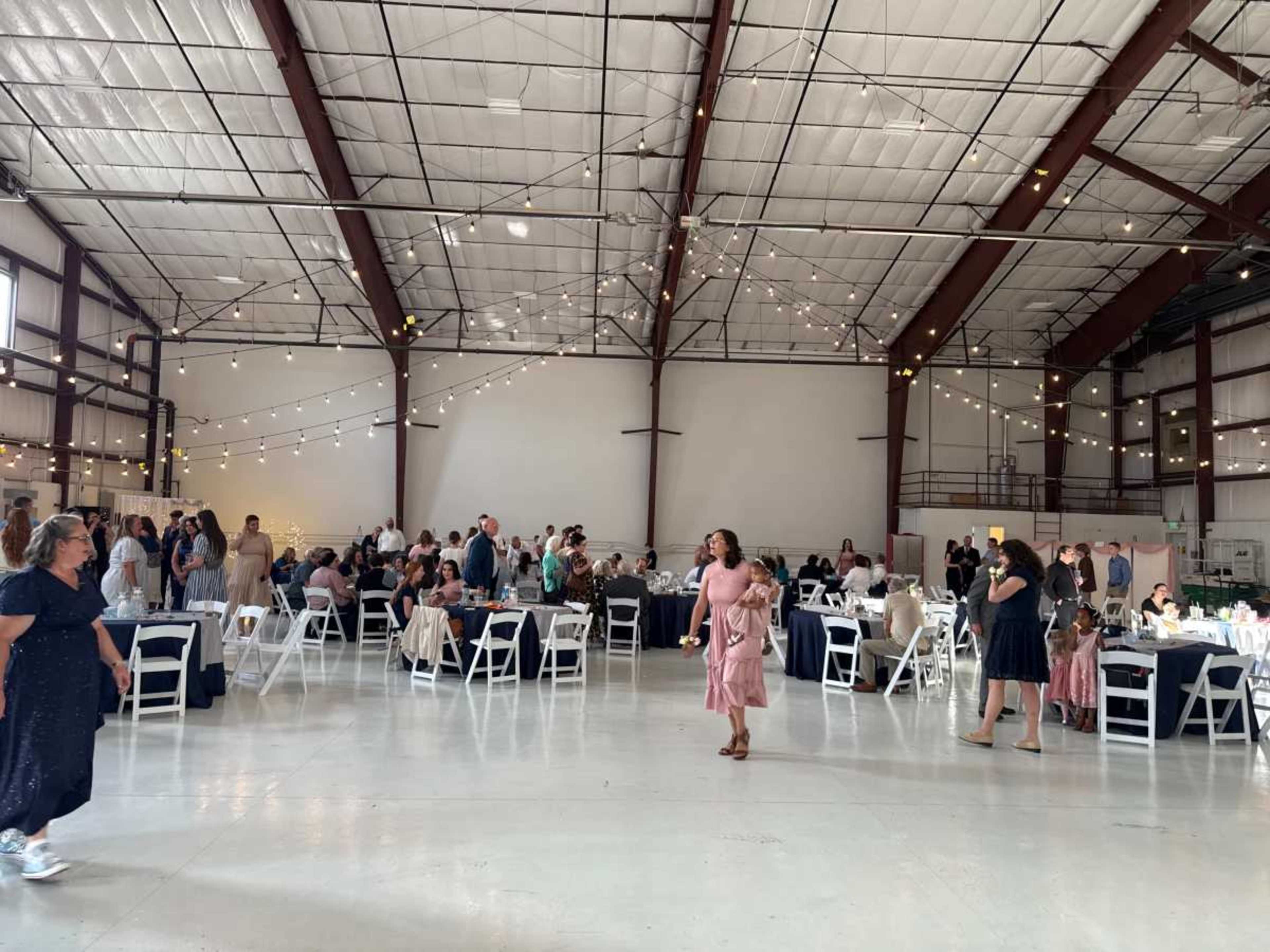 Airplane Hangar for Rent with a view of the Wasatch Mountain range in West Jordan Image in West Jordan, West Jordan, UT