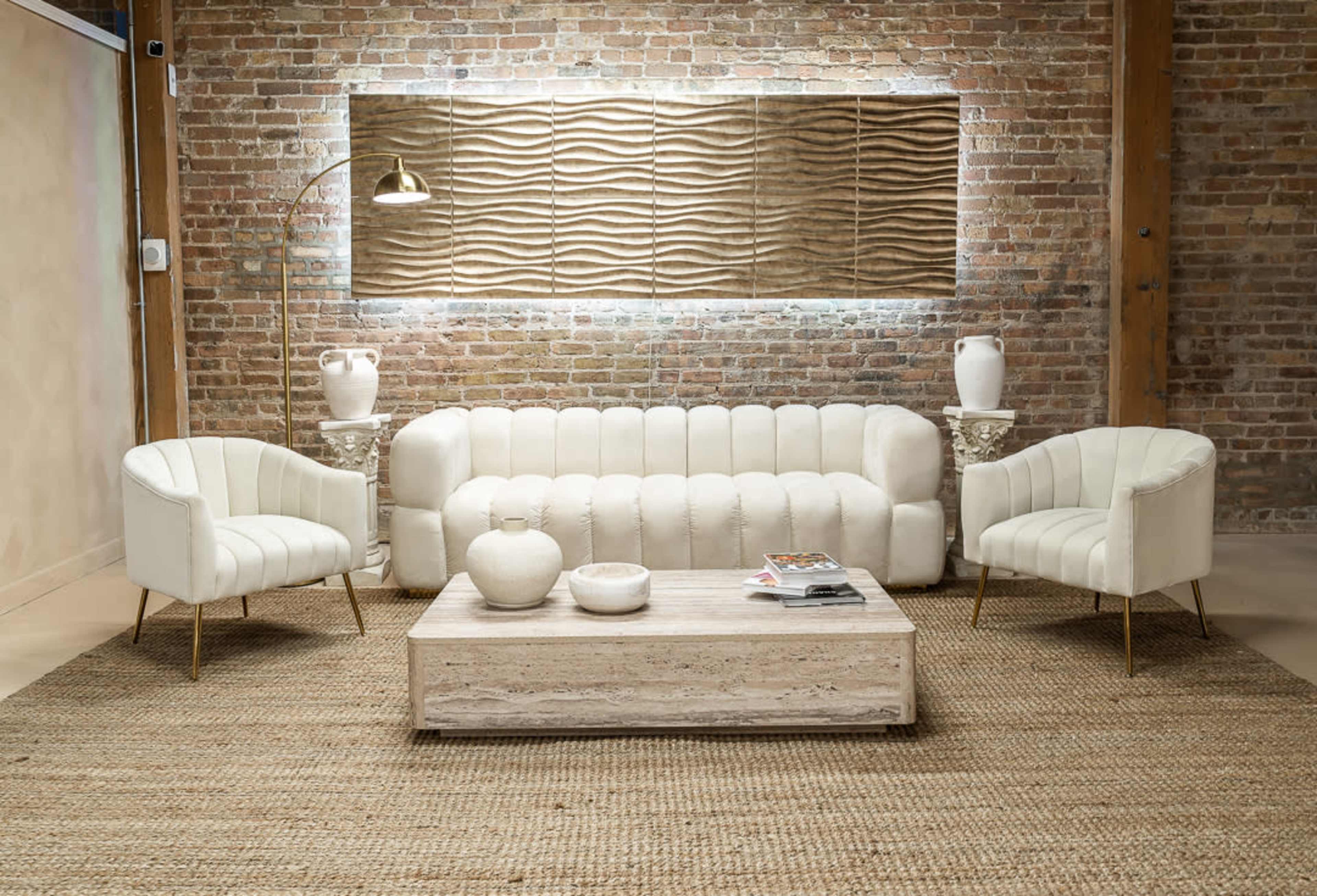 PRM: Natural Light Photo & Video Studio Image in Austin, Chicago, IL