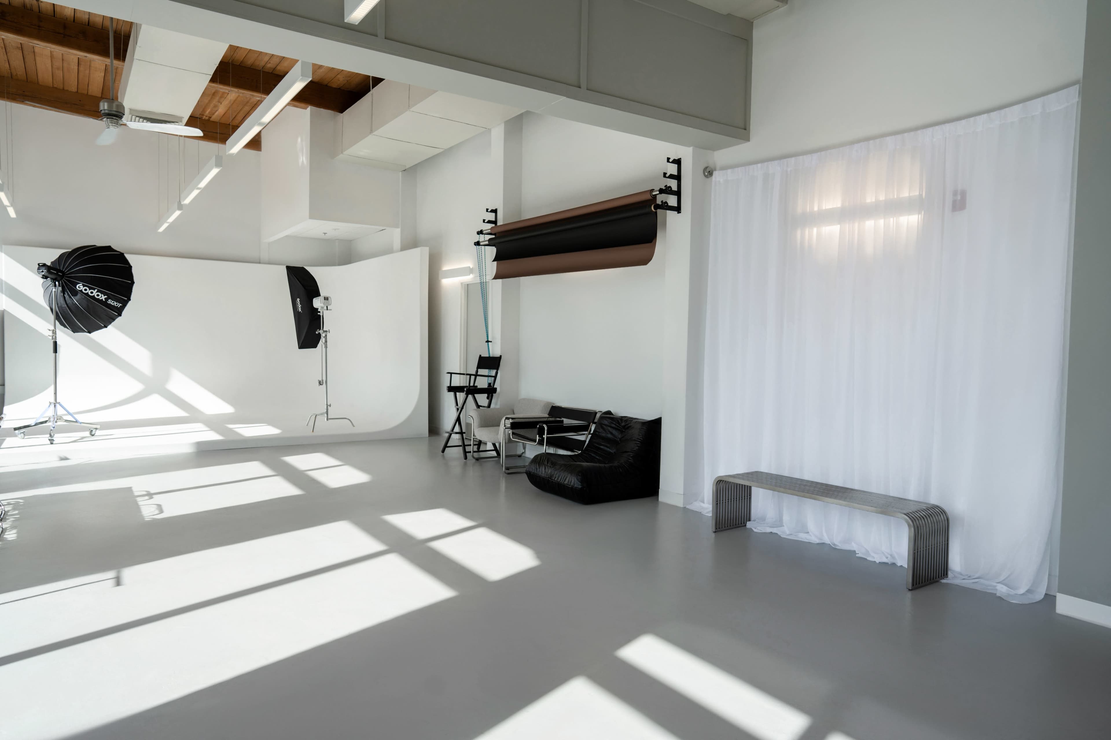 Luxury Content & Photography Studio | Cyc Wall + Lifestyle Sets Image in Lawrence, Lawrence, MA