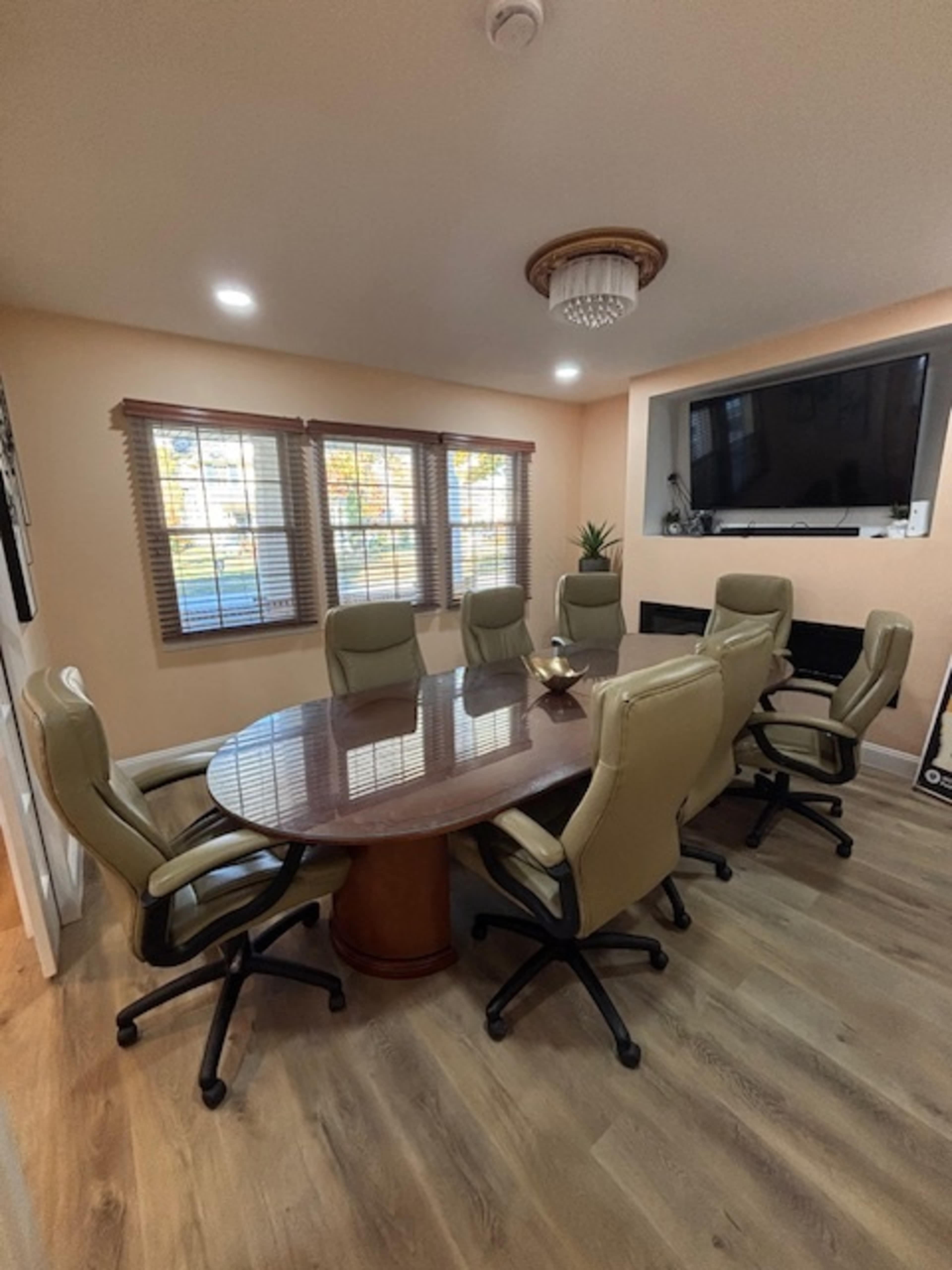 Innovative Boardroom, Collaborative Zone Image in Towson, Towson, MD