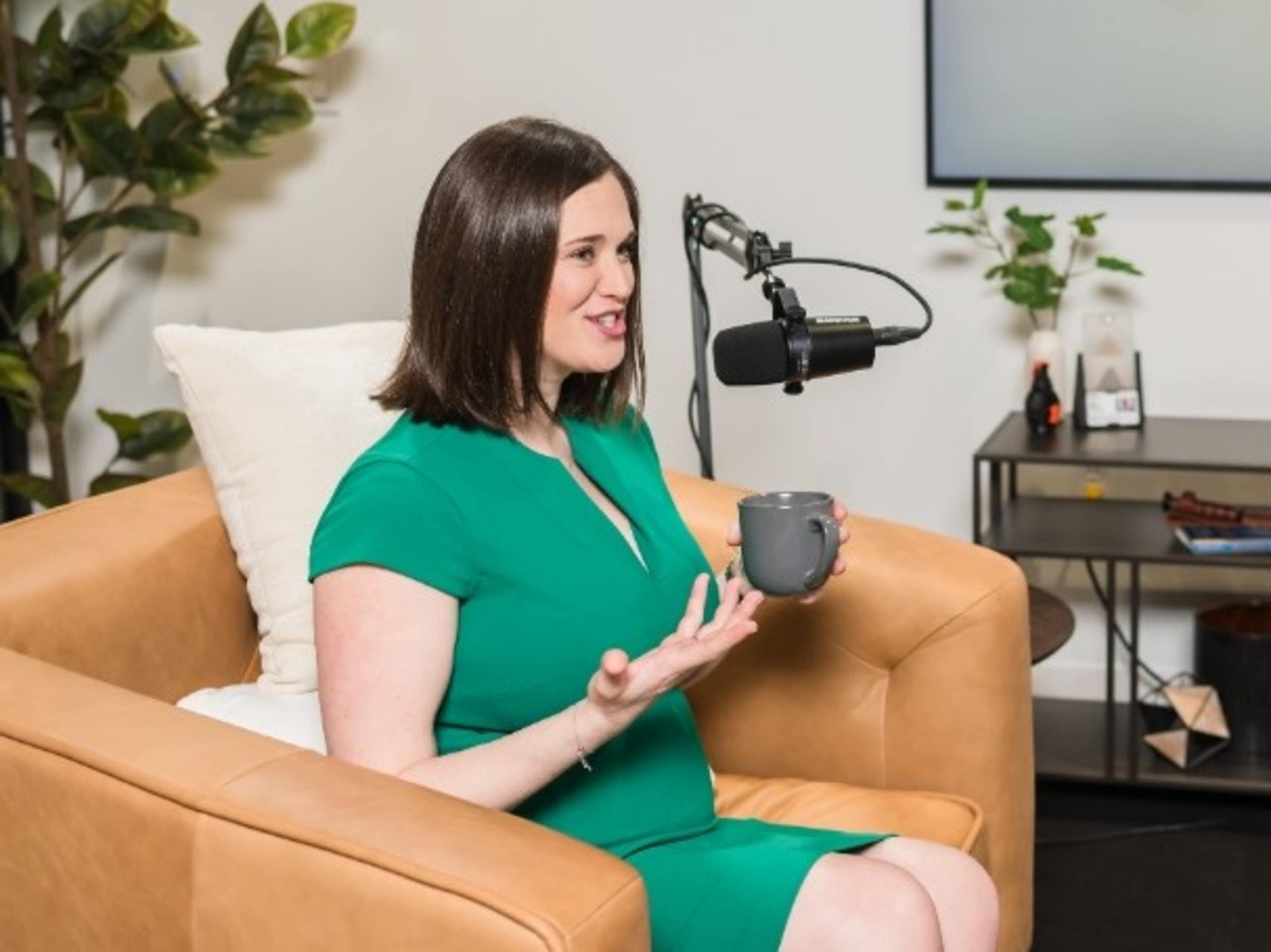 4 Social Cuts (15-30s Each)